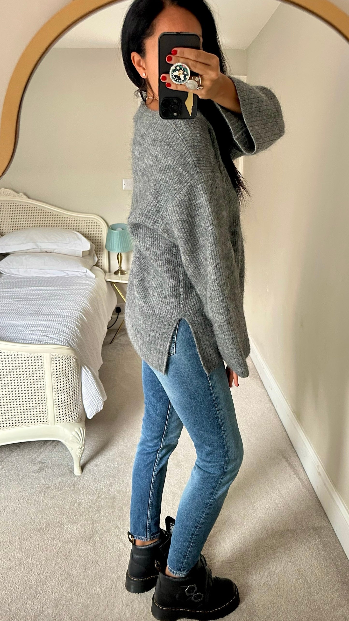 & other stories grey knitted wool mohair oversized jumper large UK 12 vgc w25