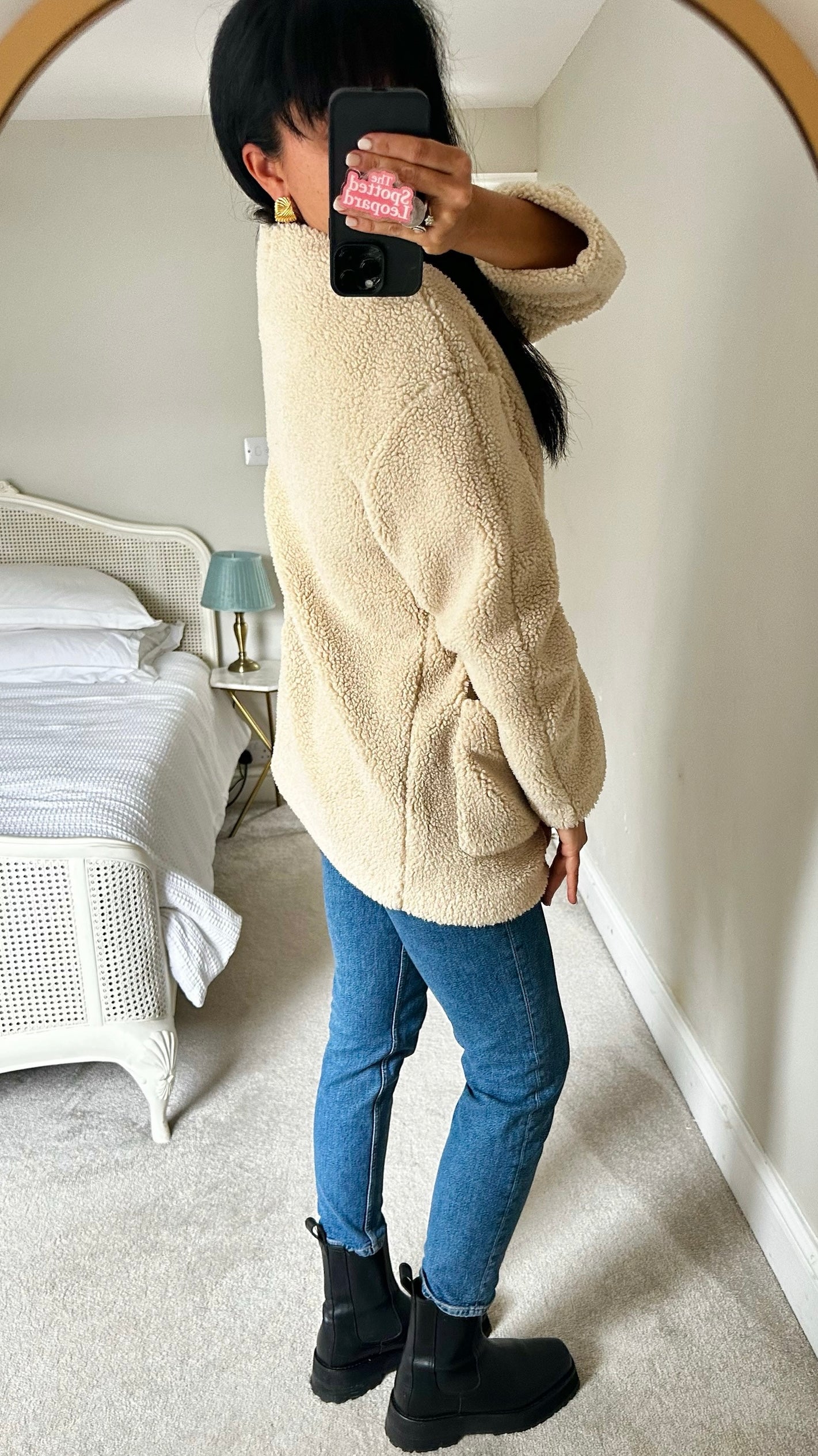 & other stories cream teddy borg coat small UK 8-10 vgc