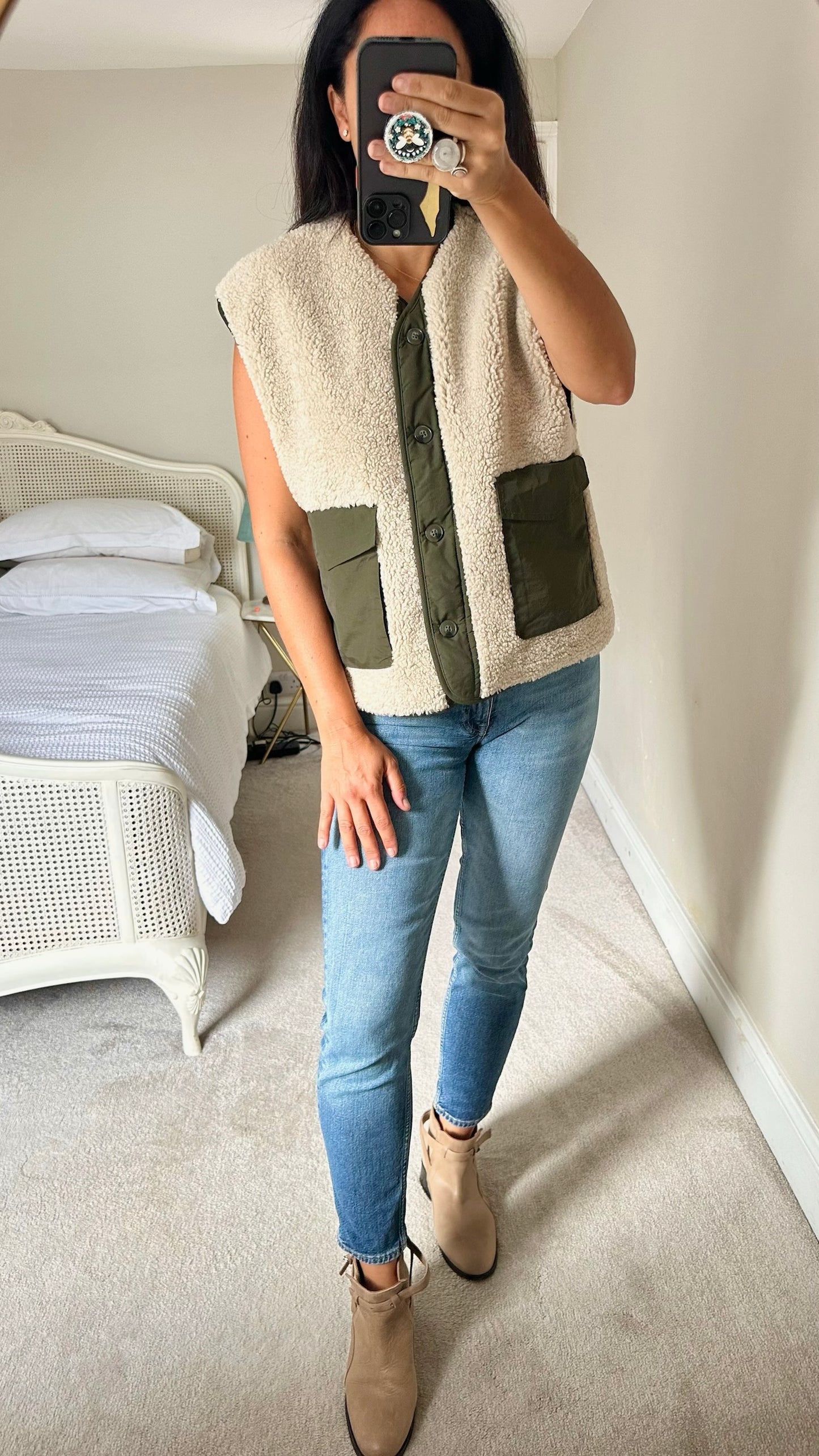 Mango cream khaki green shearling vest large L UK 12 excellent used condition W25