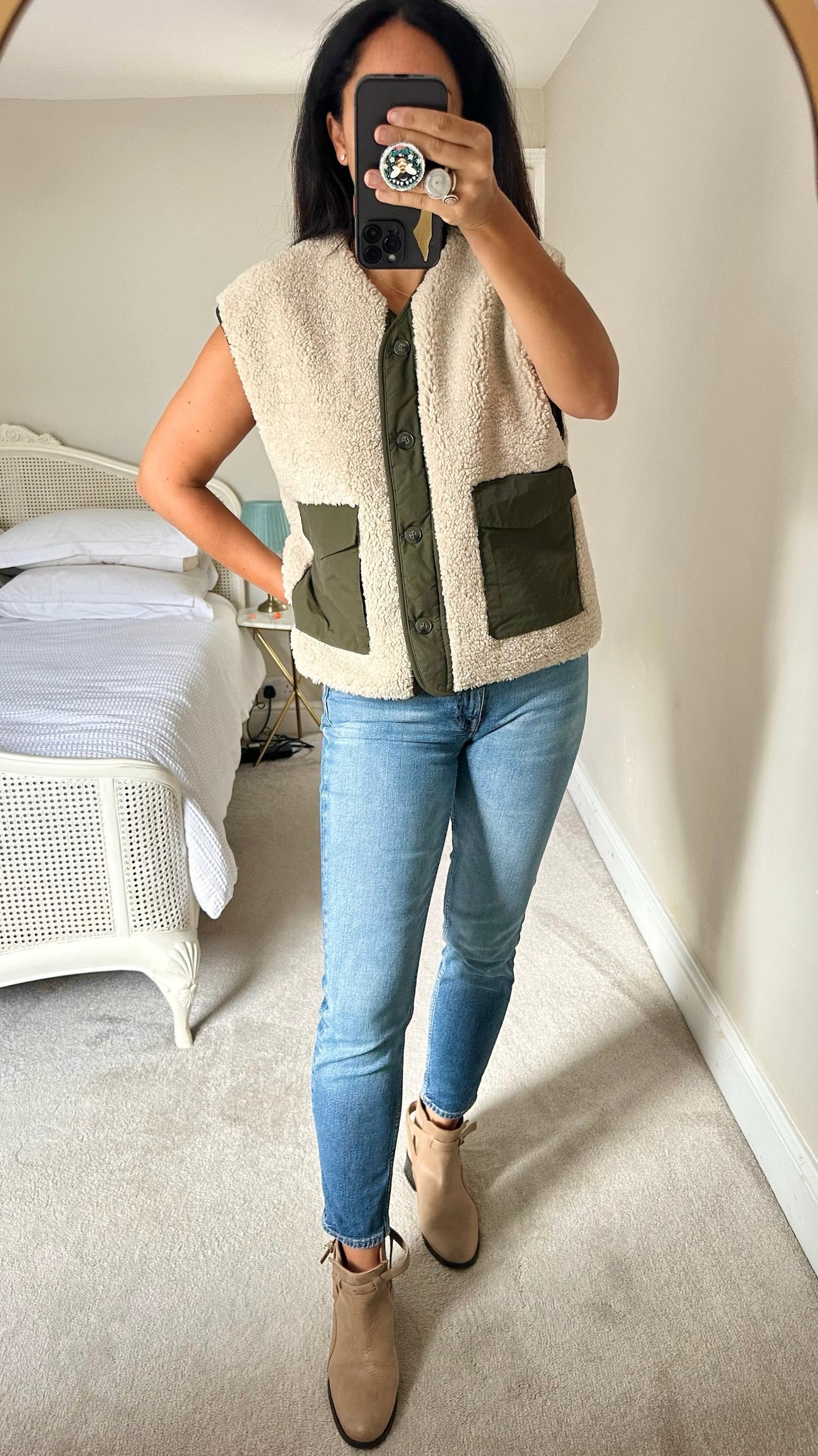 Mango cream khaki green shearling vest large L UK 12 excellent used condition W25