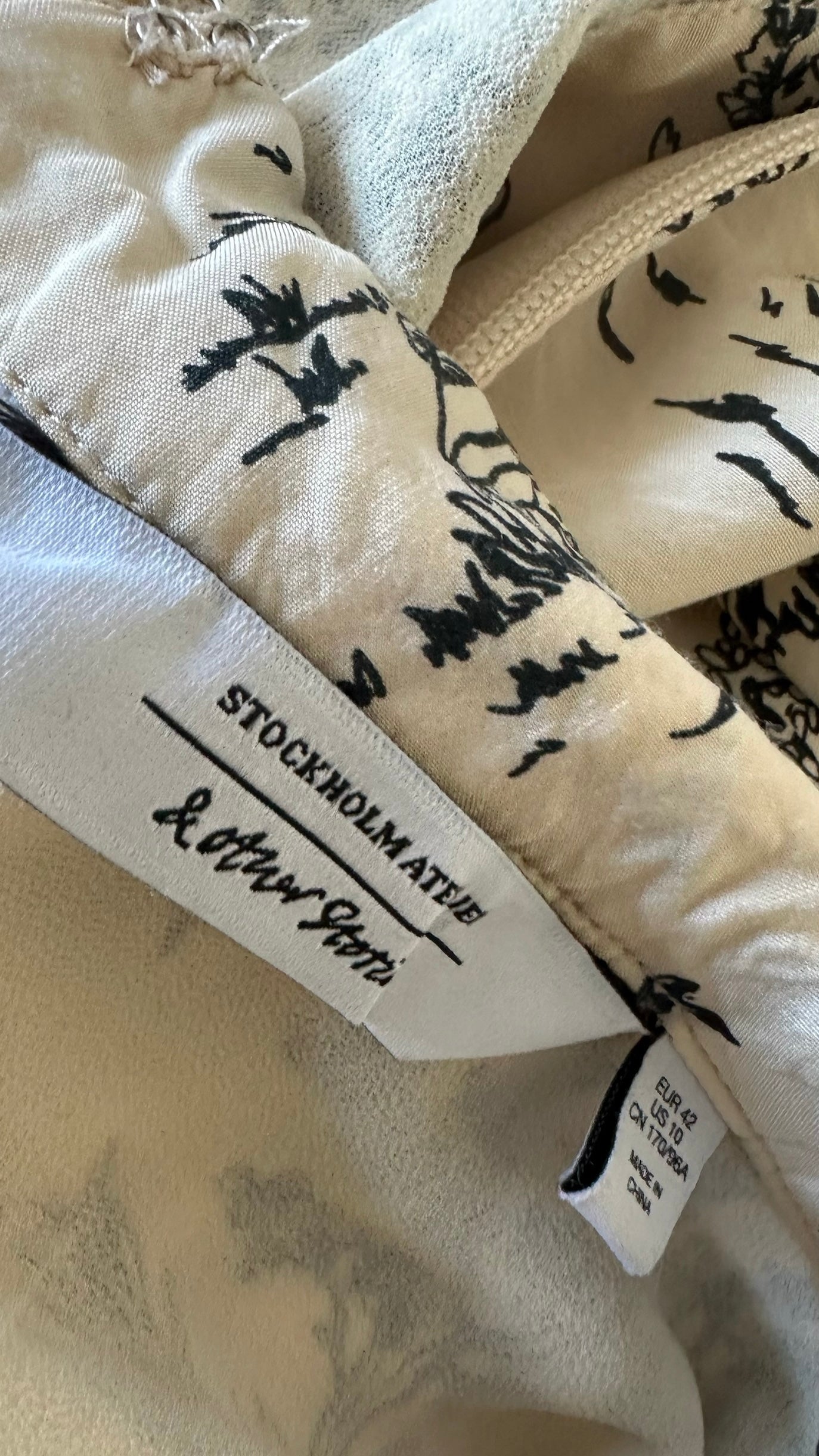 & Other stories cream black tree city print halterneck backless midi dress medium M UK 10-12 vgc