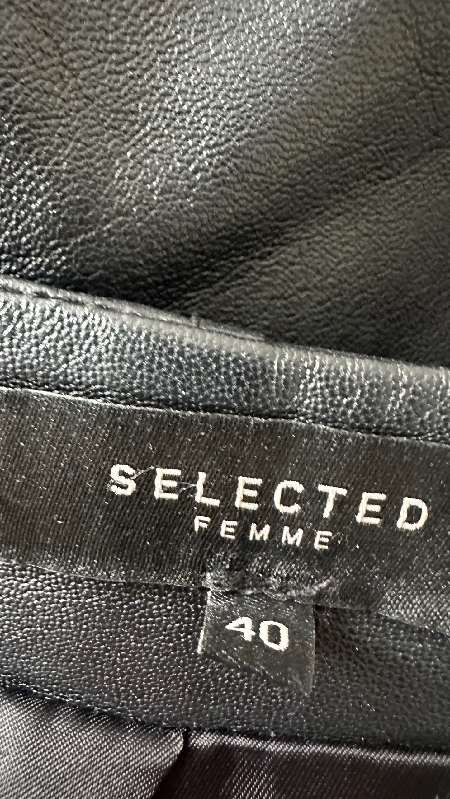 Selected femme black lambs leather mini skirt large UK 12 vgc