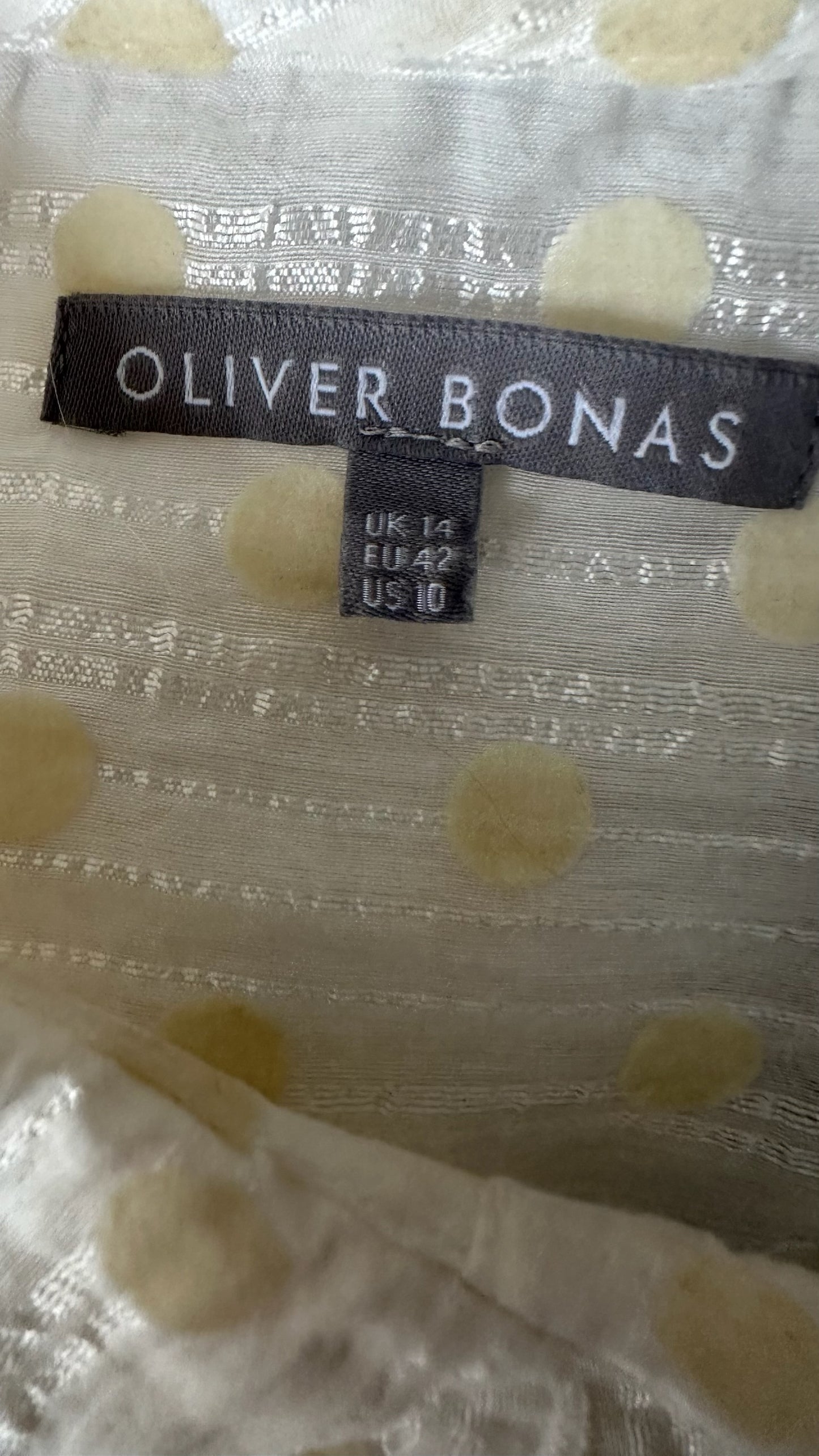 Oliver bonas white cream crinkle shimmer shirt extra large UK 14 vgc w25