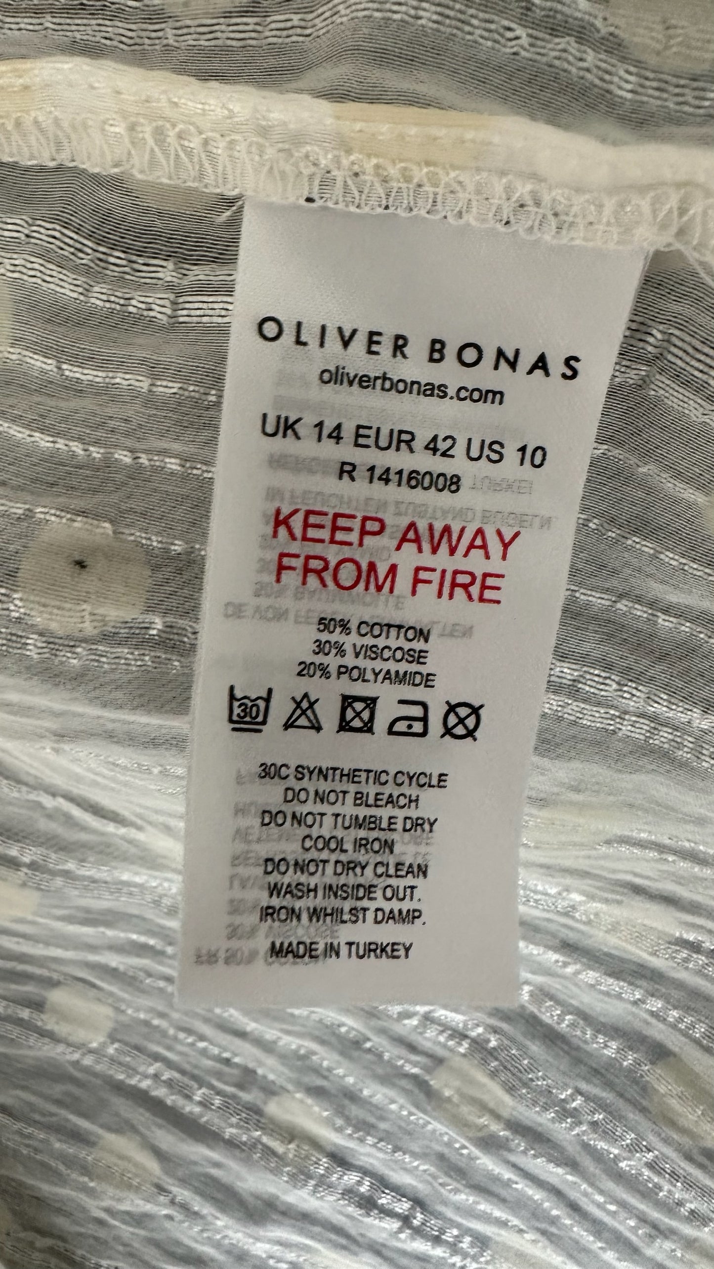 Oliver bonas white cream crinkle shimmer shirt extra large UK 14 vgc w25