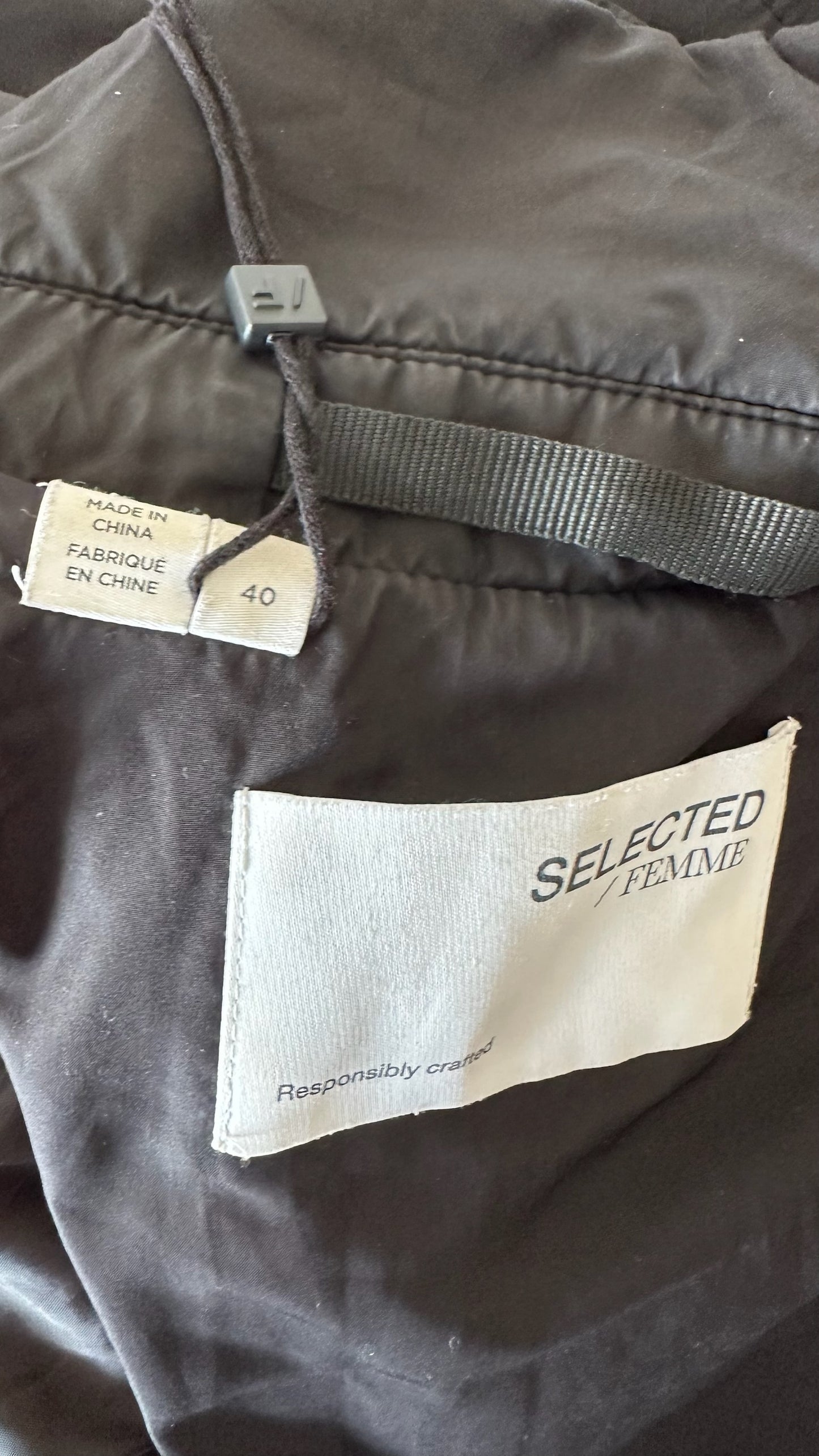 Selected femme @ Anthropologie black quilted puffer jacket long line coat large UK 12-14 vgc w25