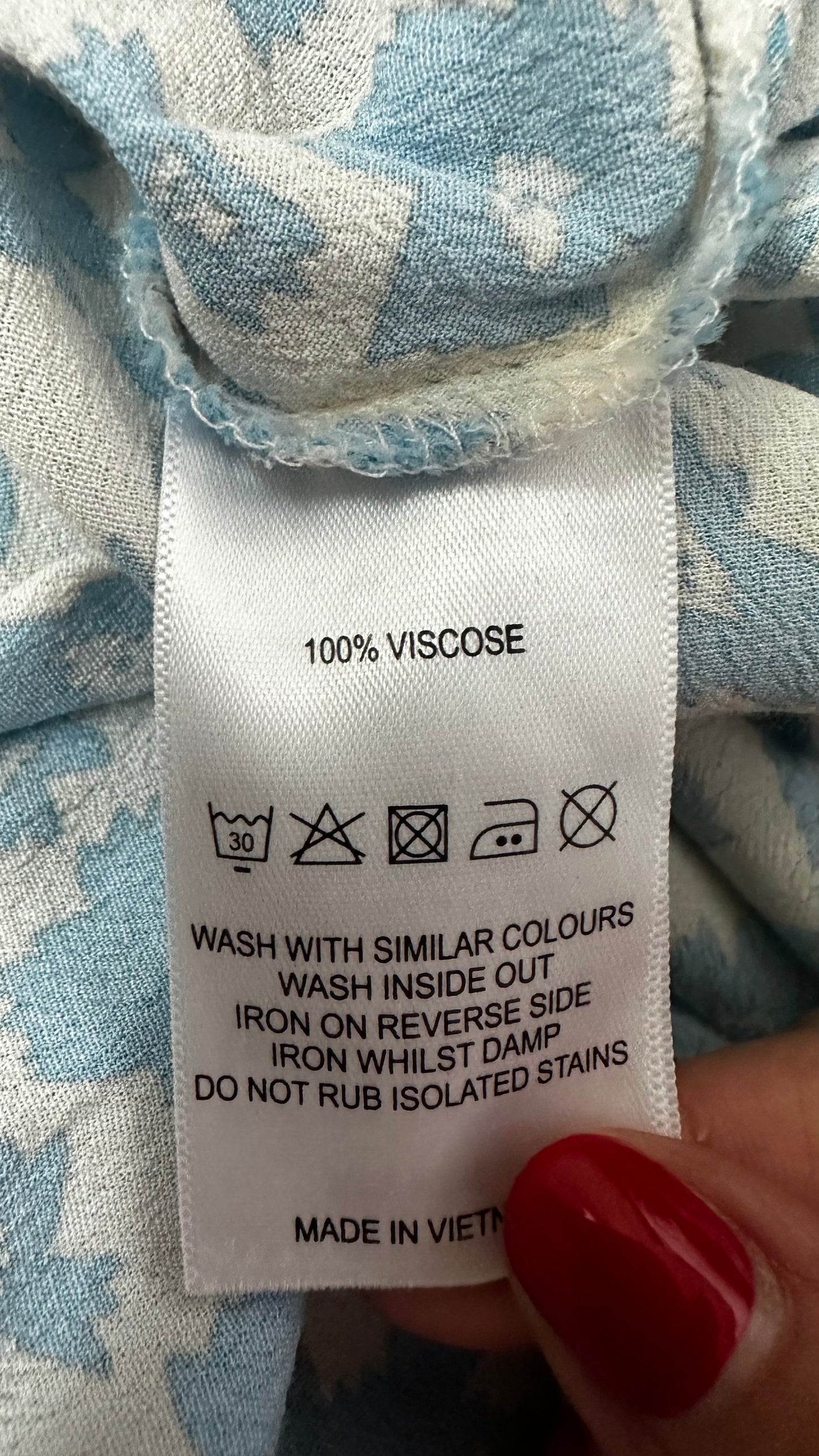 Feather & bone light blue white floral midi long skirt medium UK 12 vgc