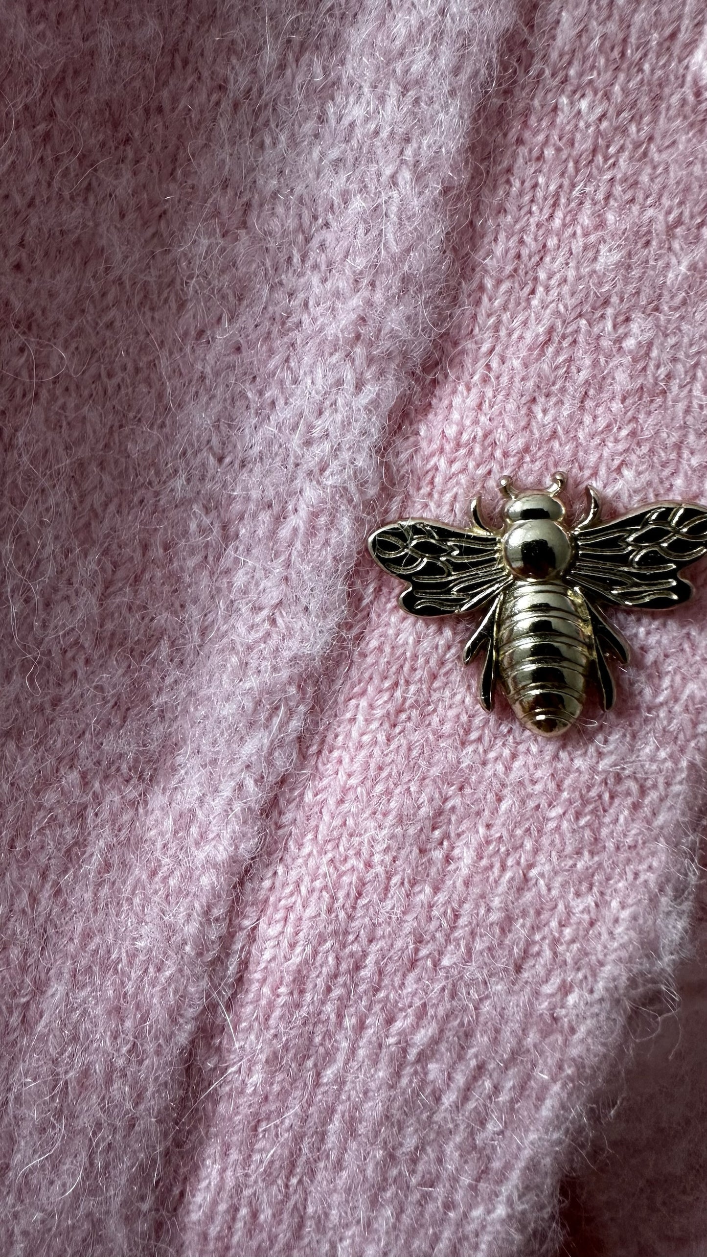 & other stories light pink bumblebee button cardigan extra small UK 6-8 vgc