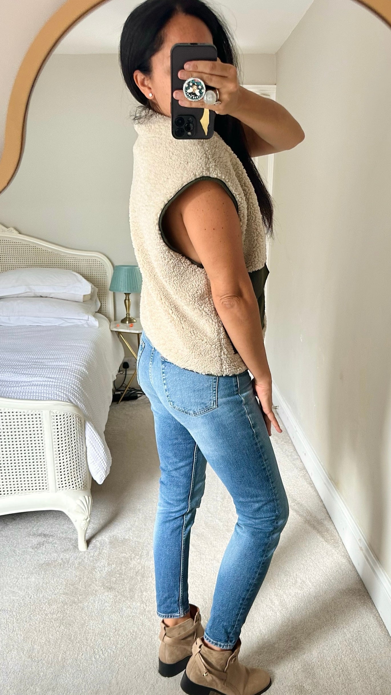 Mango cream khaki green shearling vest large L UK 12 excellent used condition W25