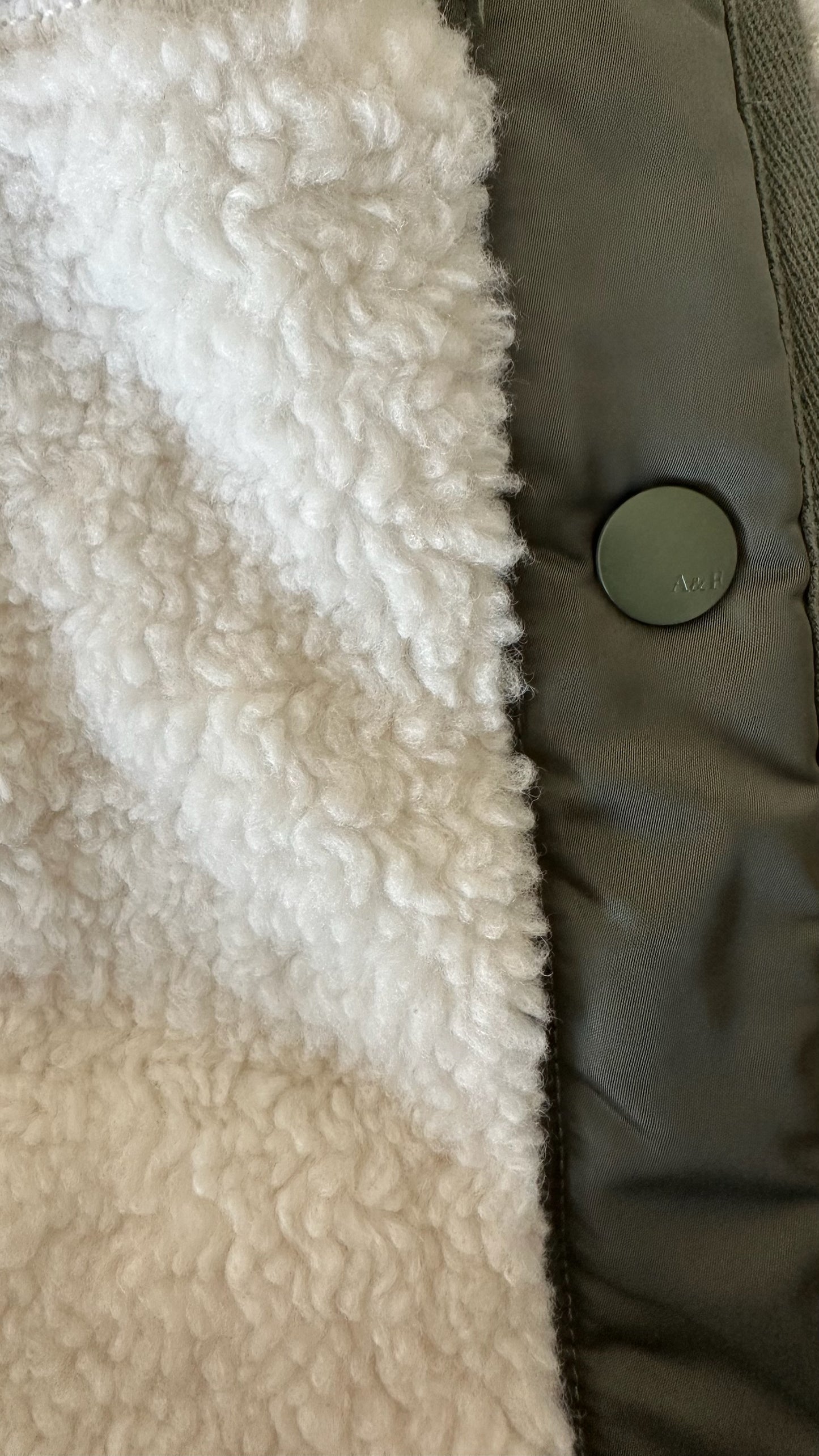 Abercrombie & fitch cream khaki green teddy borg coat jacket extra large UK 14 vgc w25