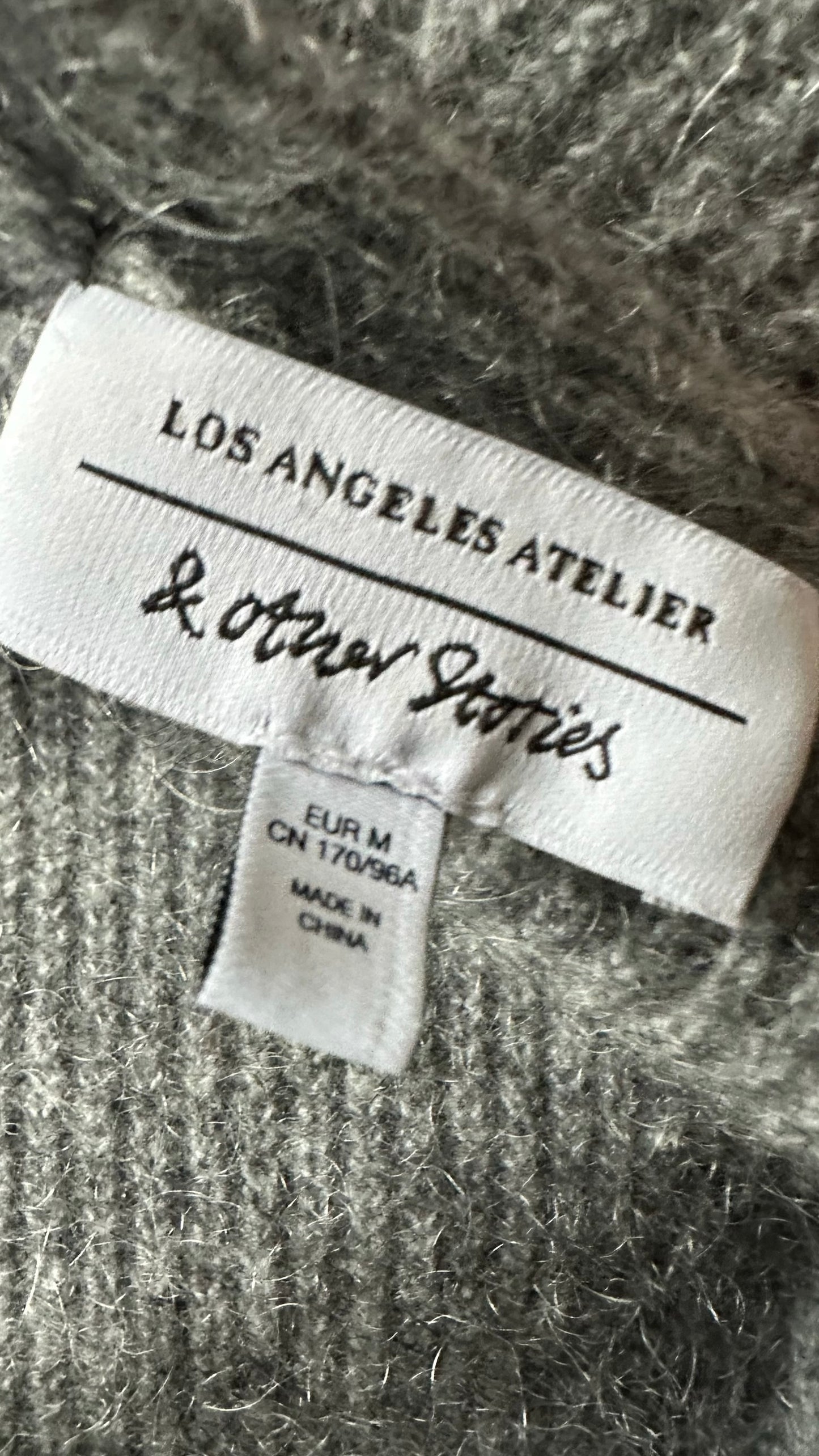& other stories grey knitted wool mohair oversized jumper large UK 12 vgc w25