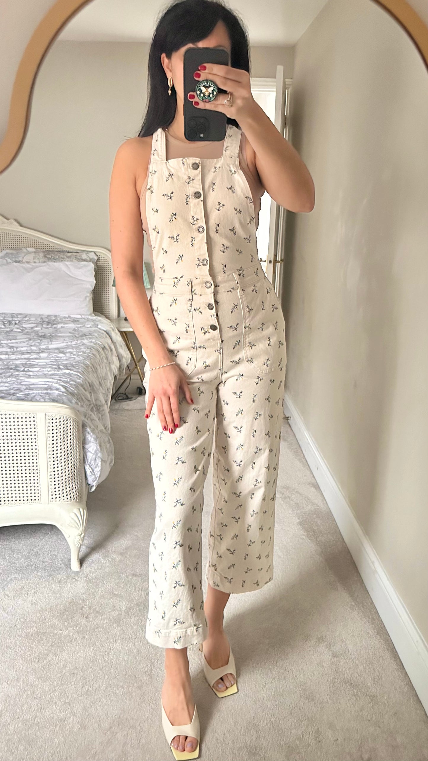 Oliver Bonas cream vintage flower print dungarees jumpsuit extra large UK 12 14 vgc