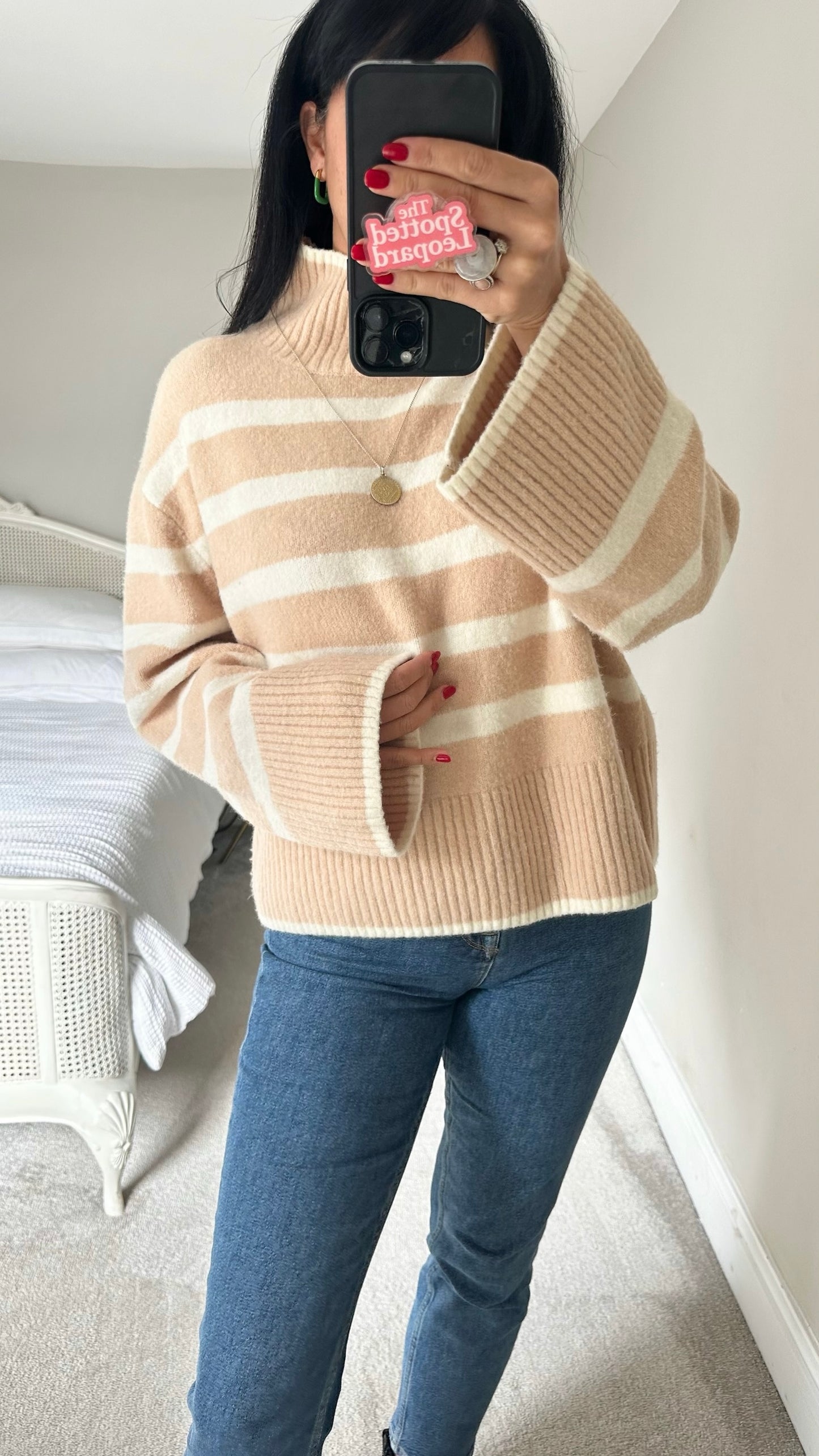 & other stories beige cream striped knitted jumper medium UK 12 vgc