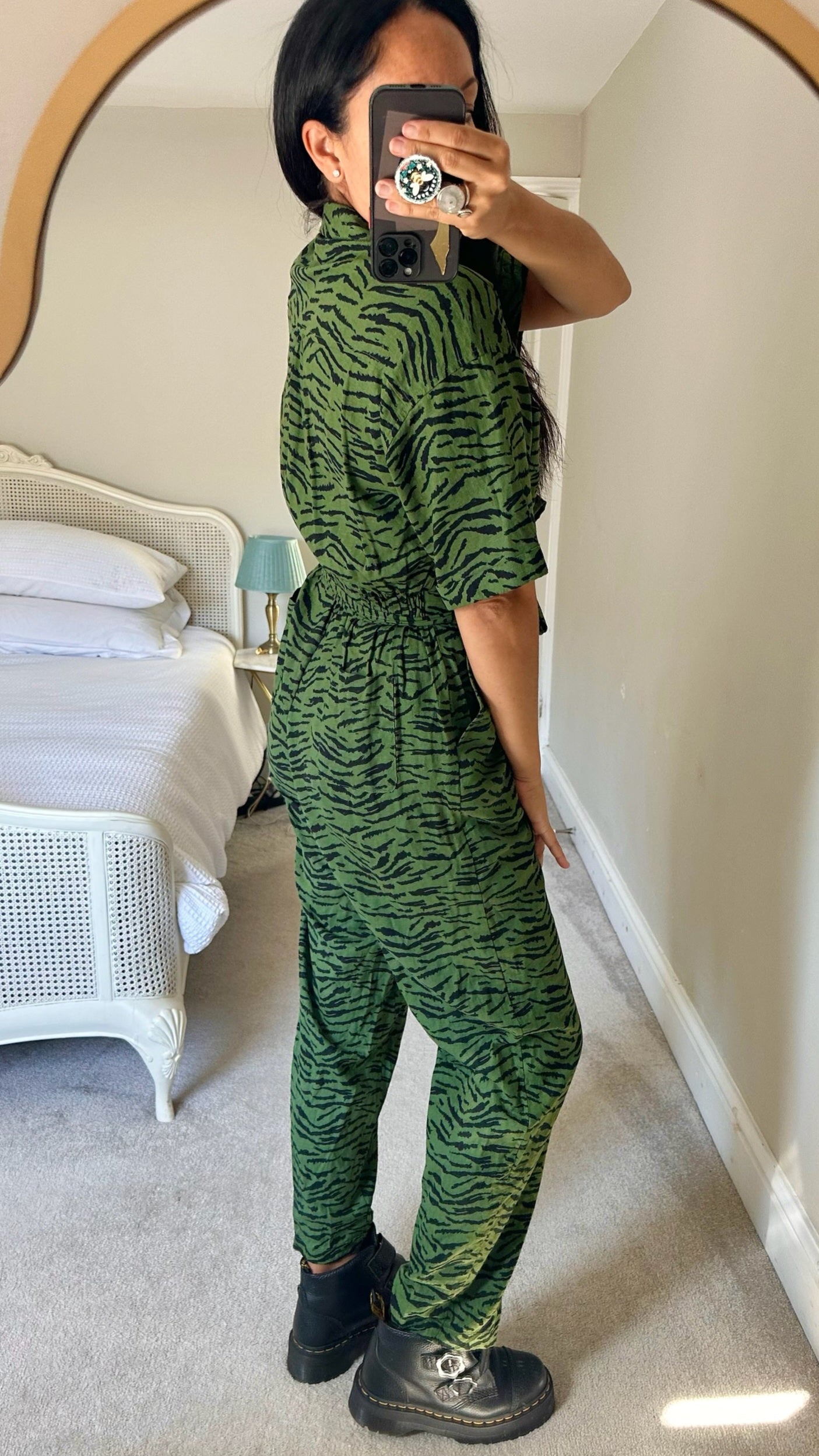 Oliver bonas olive khaki green animal print button up jumpsuit playsuit boiler suit medium UK 10 vgc w25