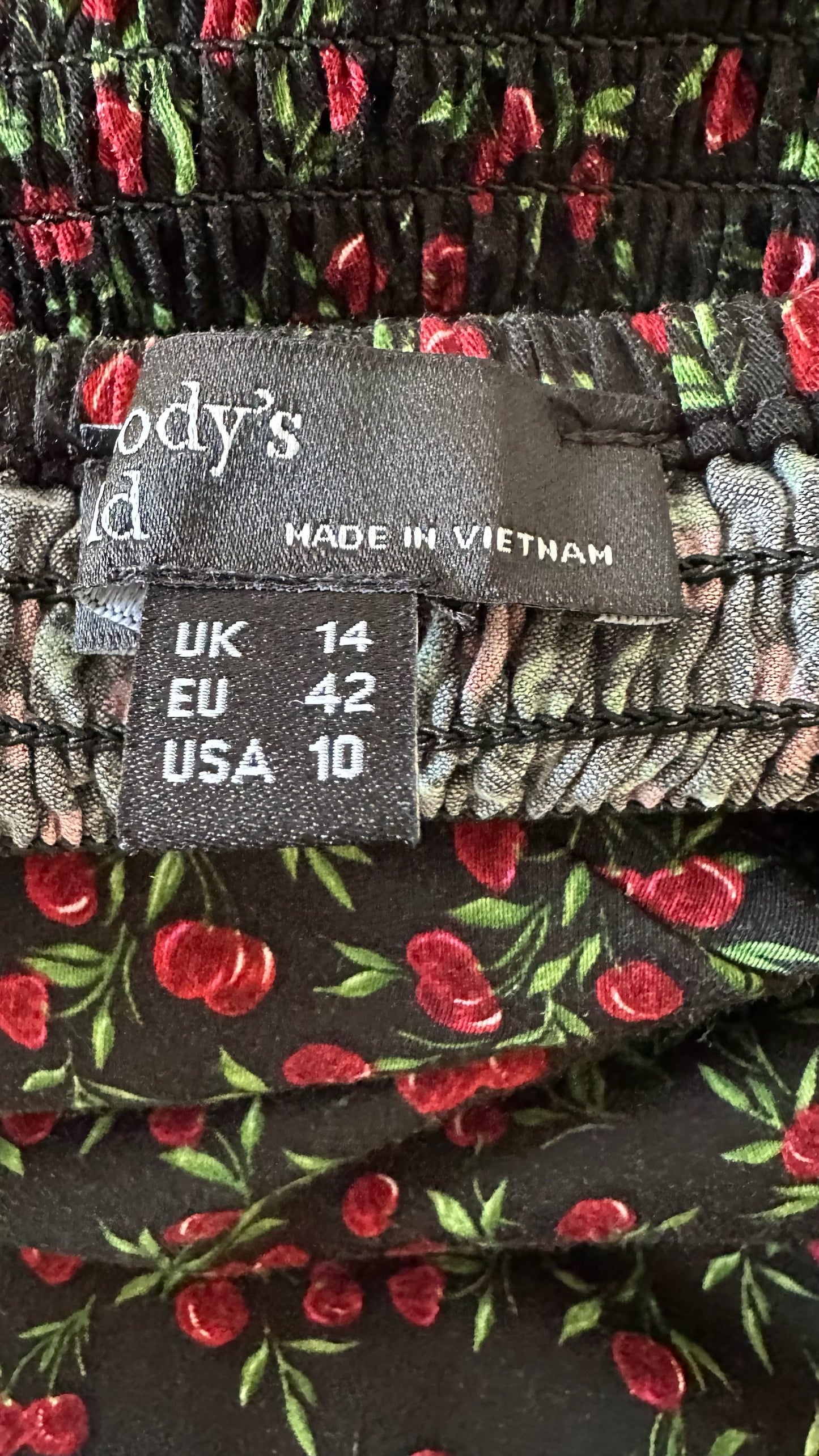 Nobody's child black red green cherry print midi dress extra large UK 12 14 vgc w25