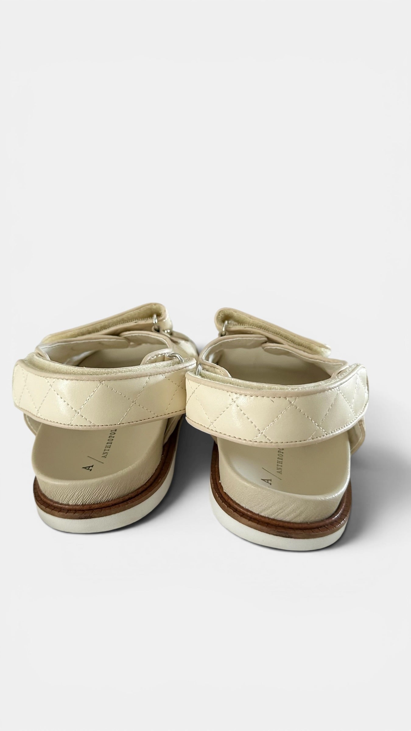 Pilcro @ Anthropologie cream quilted flat sandals shoes UK 6 EU 39 new bnib