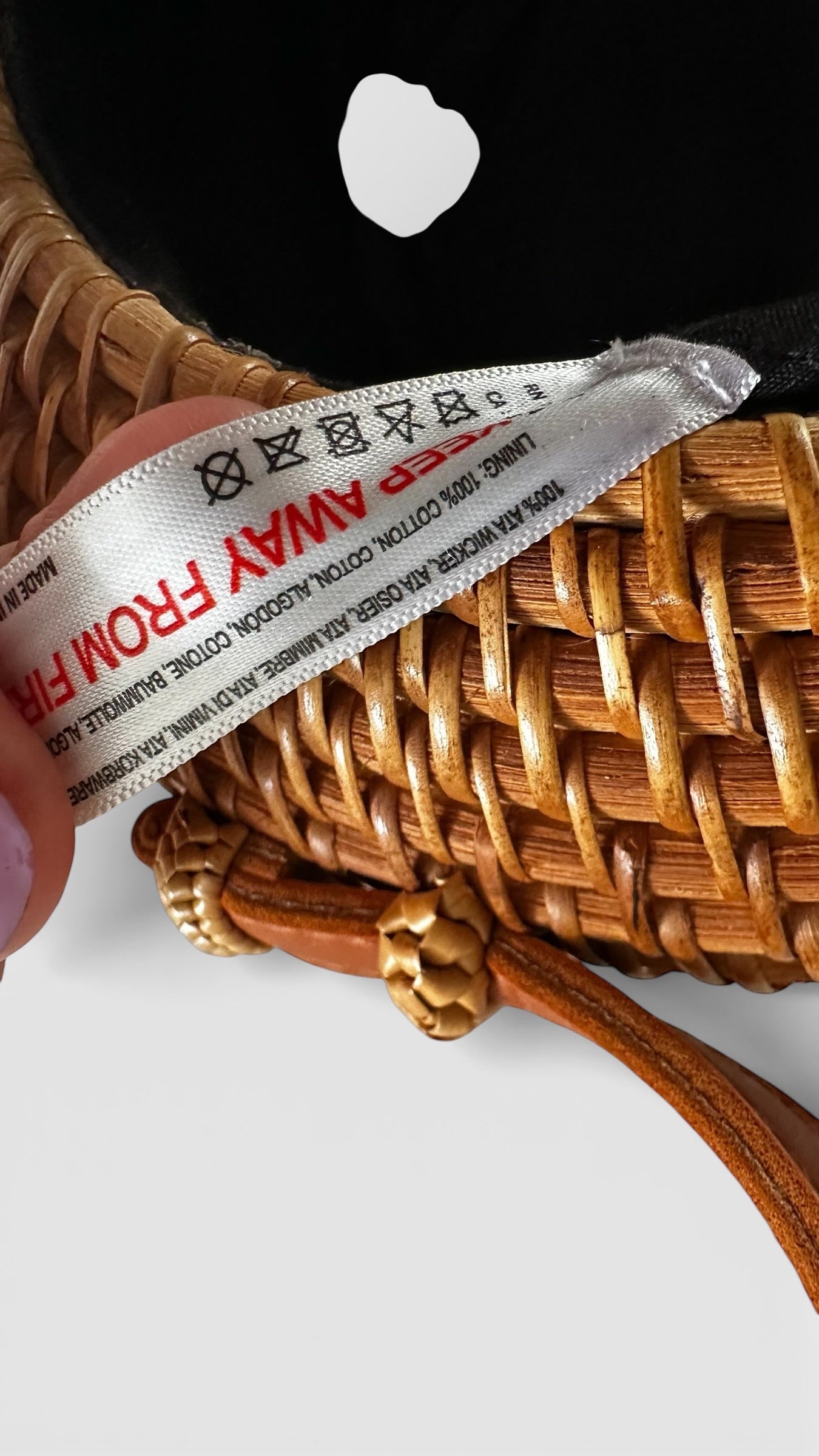 Urban outfitters brown wicker summer shoulder bag free size vgc