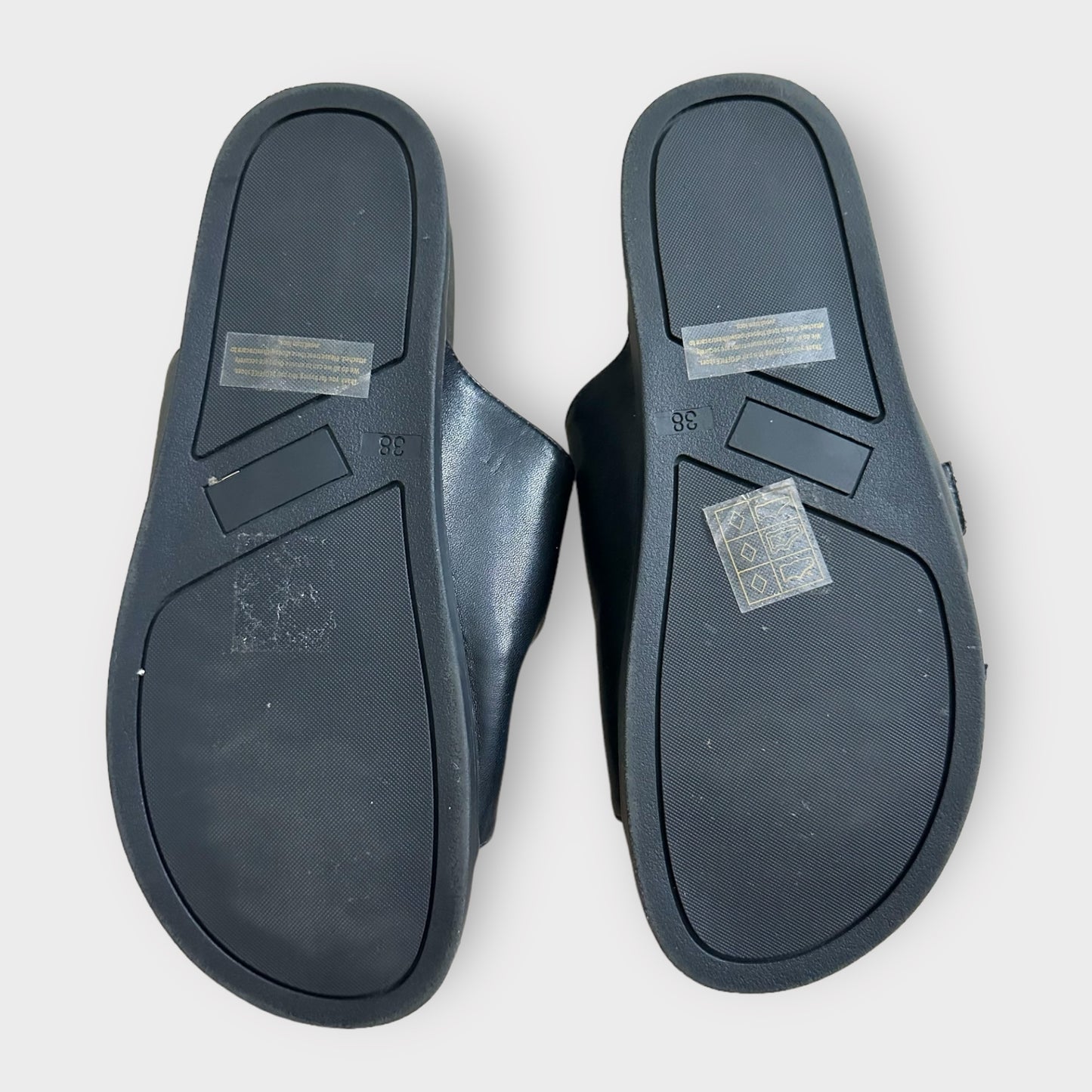 Office black cushioned sliders sandals flip flops new EU 38 UK 5 new bnwot