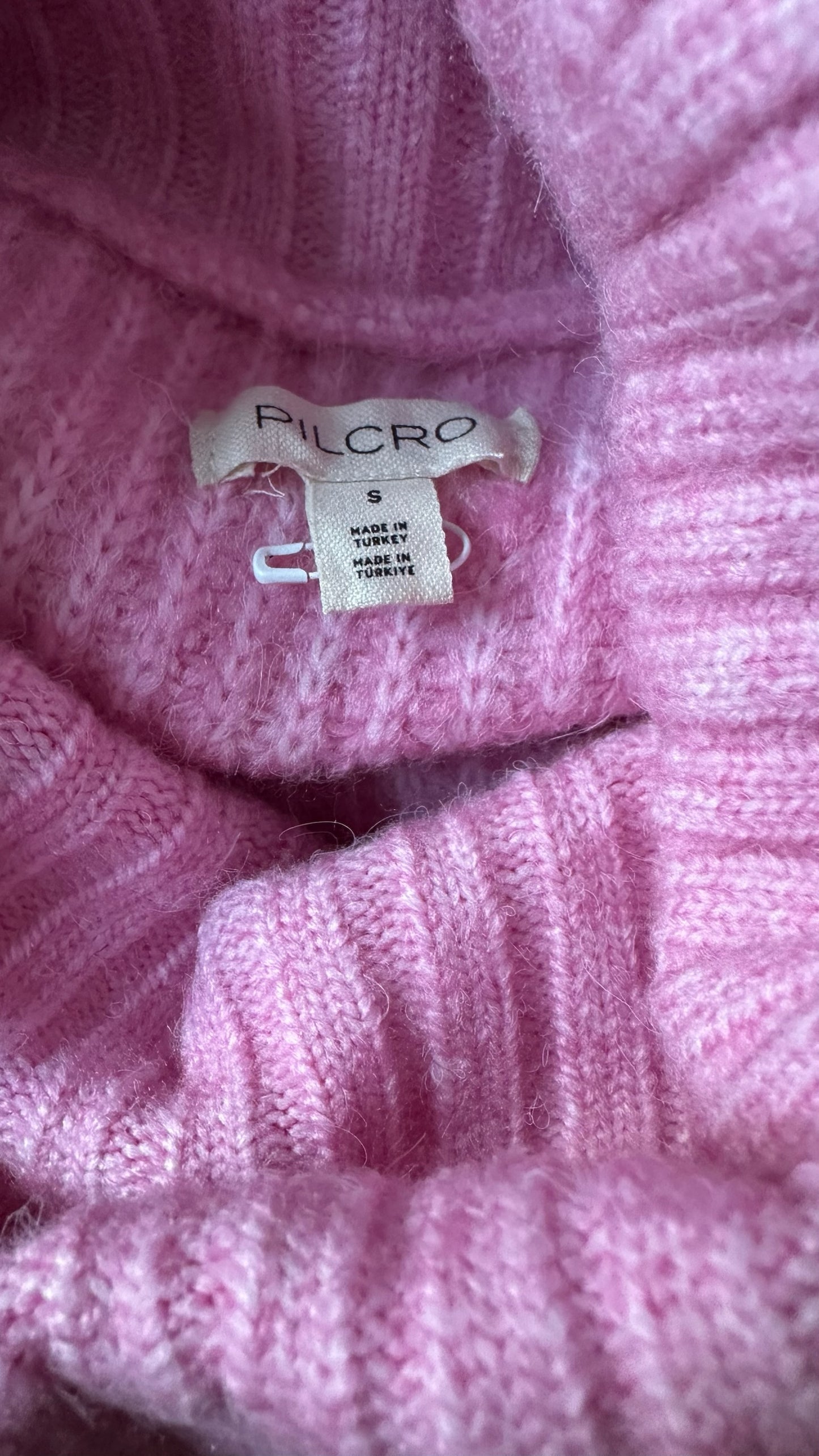 Pilcro @ anthropologie candy pink off shoulder knitted jumper small UK 8-10 vgc XMS25