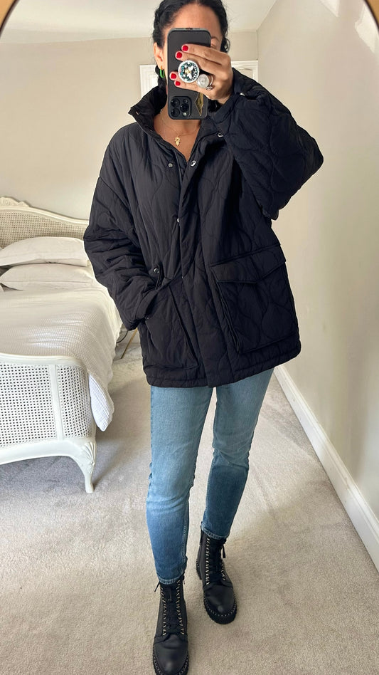& other stories quilted puffer jacket black medium UK 10-12 vgc w25