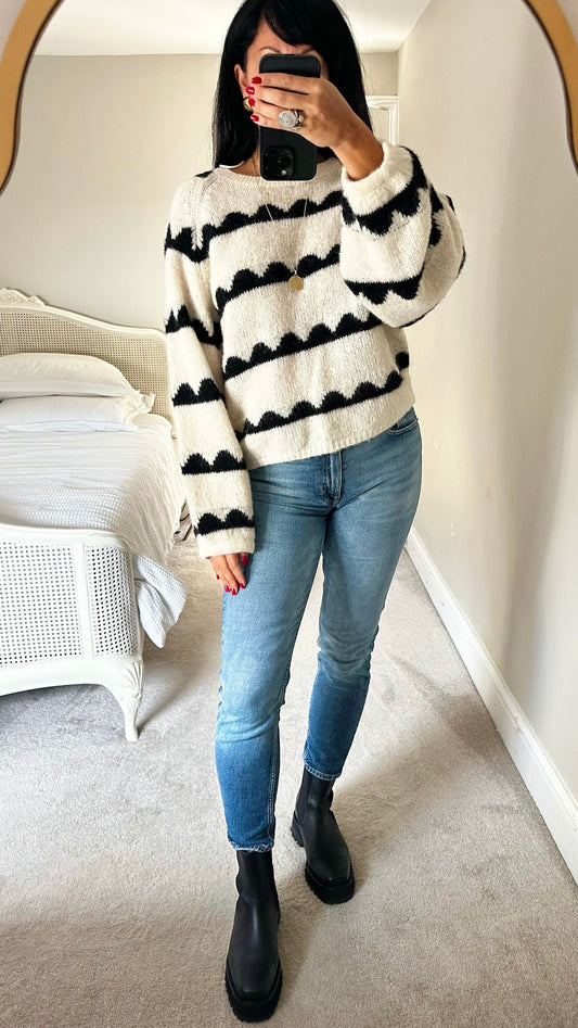 Mint velvet black white alpaca blend stripe jumper extra large UK 14 vgc