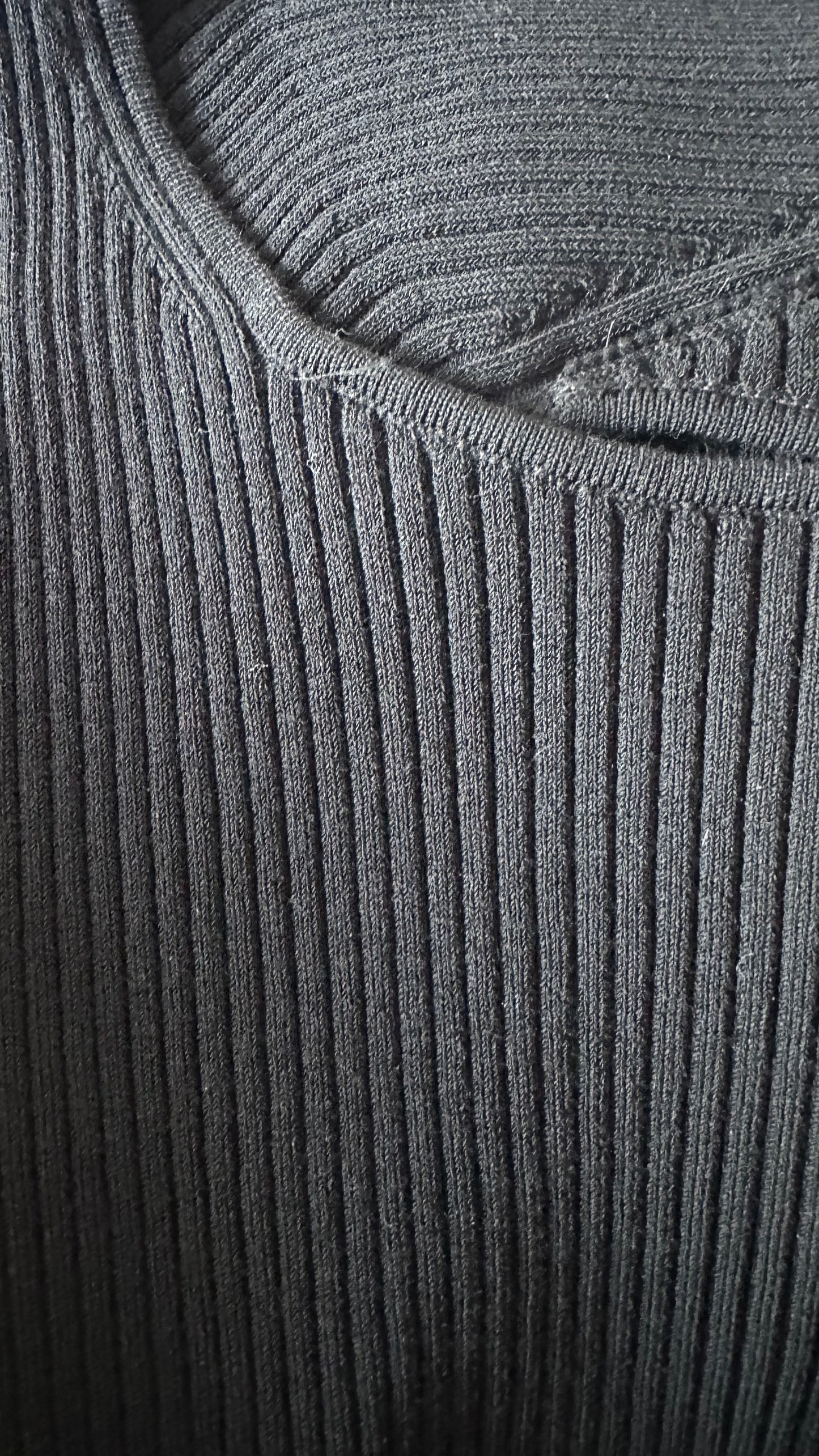 Arket black ribbed stretch cut out back knitted jumper large UK 14 vgc