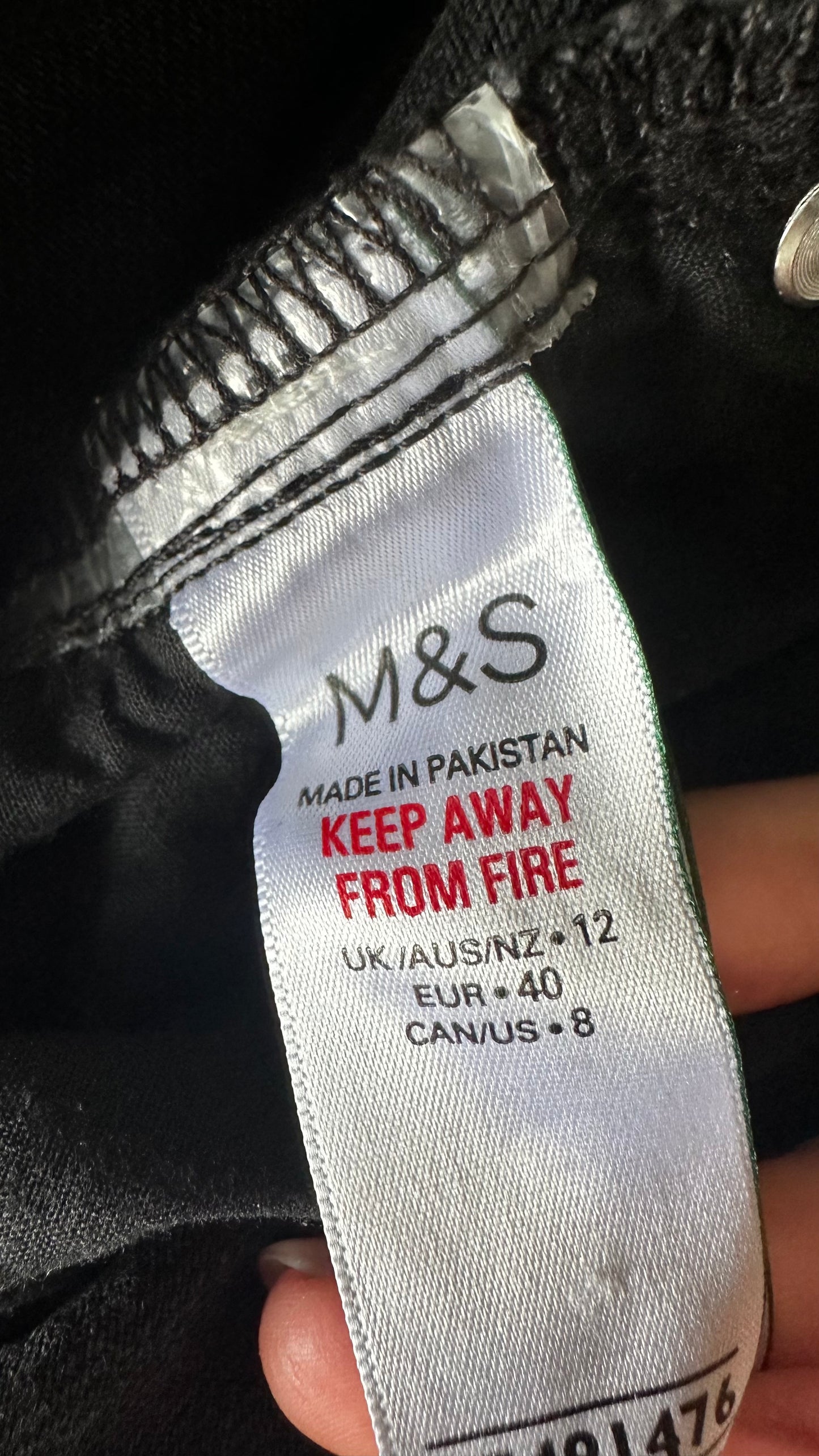 Marks & Spencer black Bermuda longline denim jeans shorts medium UK 12 vgc