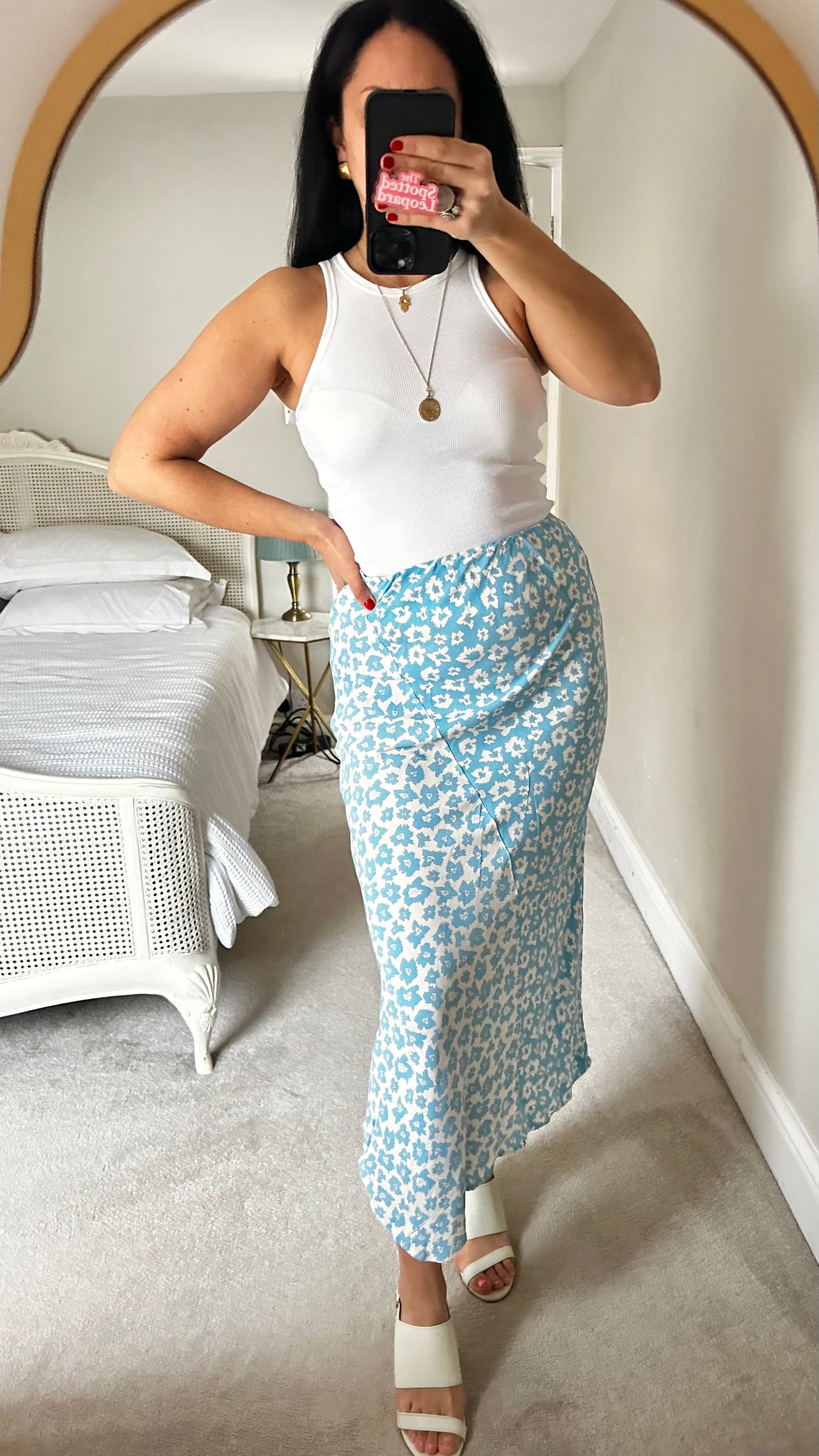 Feather & bone light blue white floral midi long skirt medium UK 12 vgc