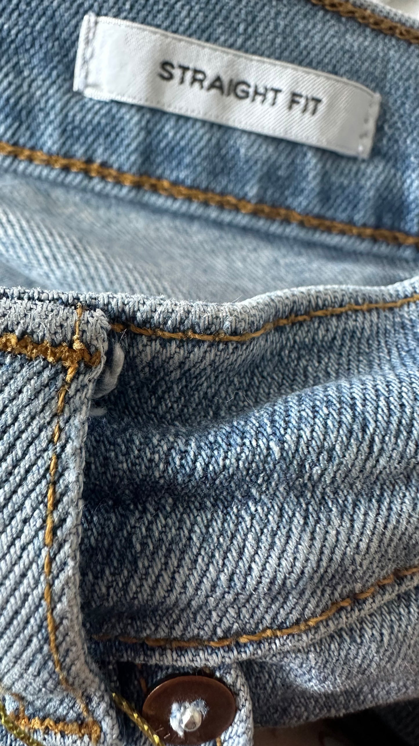 Selected Femme @ Anthropologie light blue straight leg jeans small UK 10-12 W30 L32 vgc