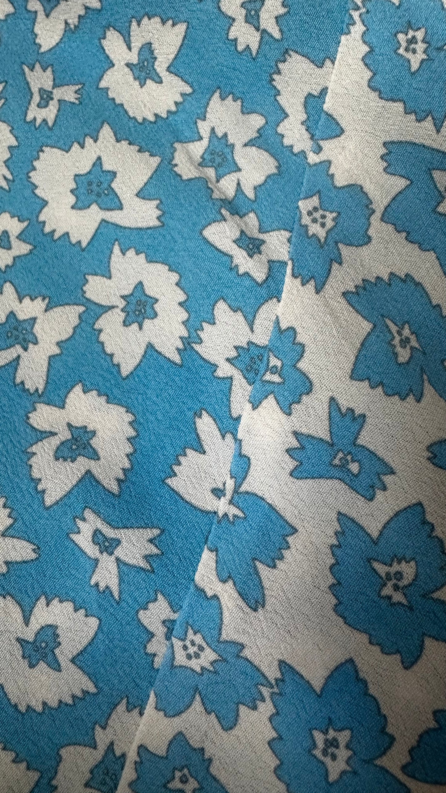 Feather & bone light blue white floral midi long skirt medium UK 12 vgc