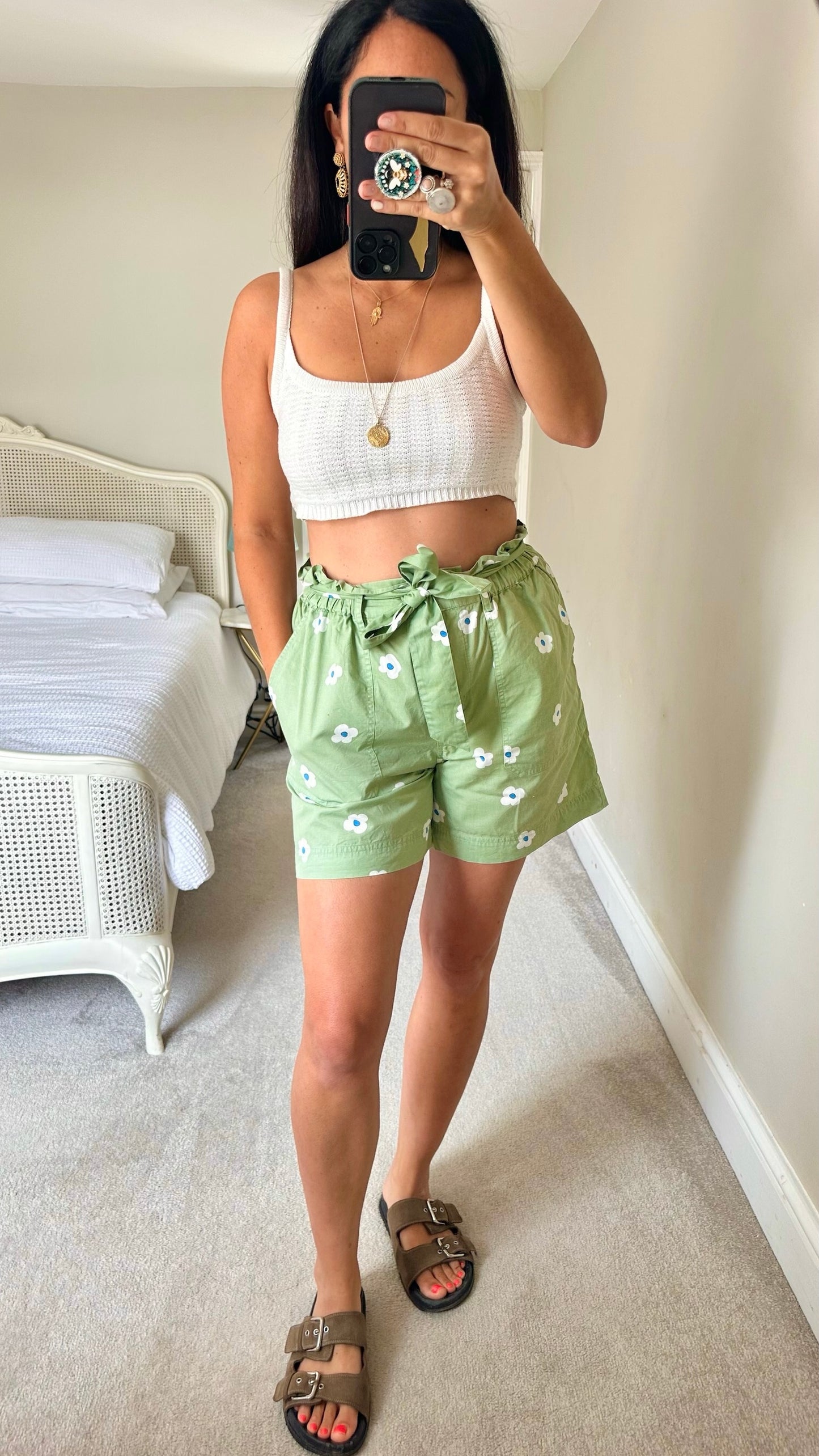 La Redoute olive green daisy print paper bag shorts medium UK 12-14 vgc