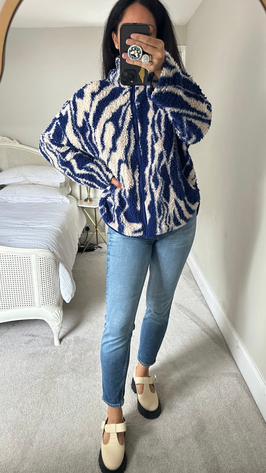 Monki blue white ice cream swirl fleece jacket M medium UK 10-12 good used condition W25