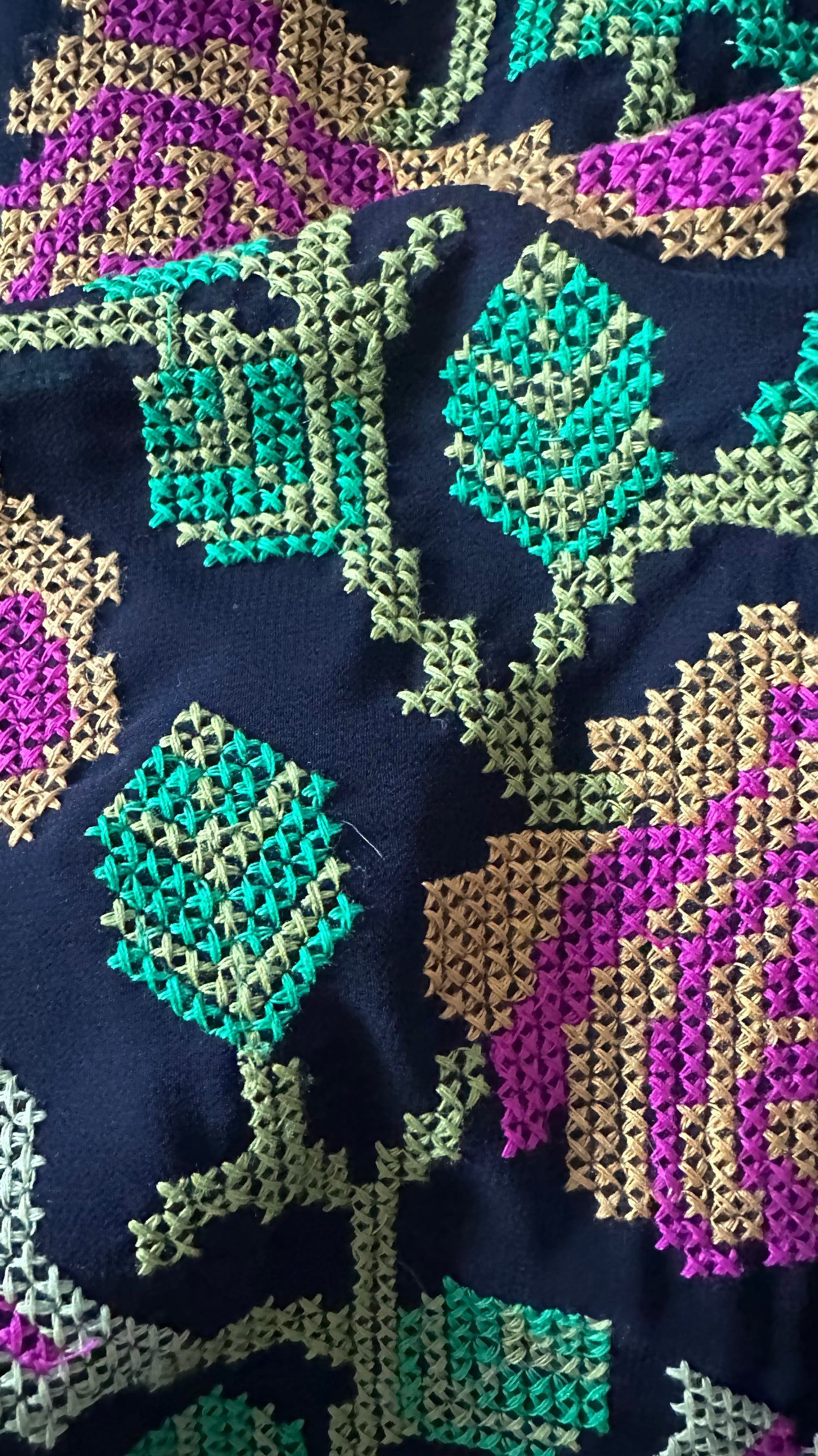 Essentiel Antwerp green yellow pink embroidered midi length skirt small UK 8 vgc
