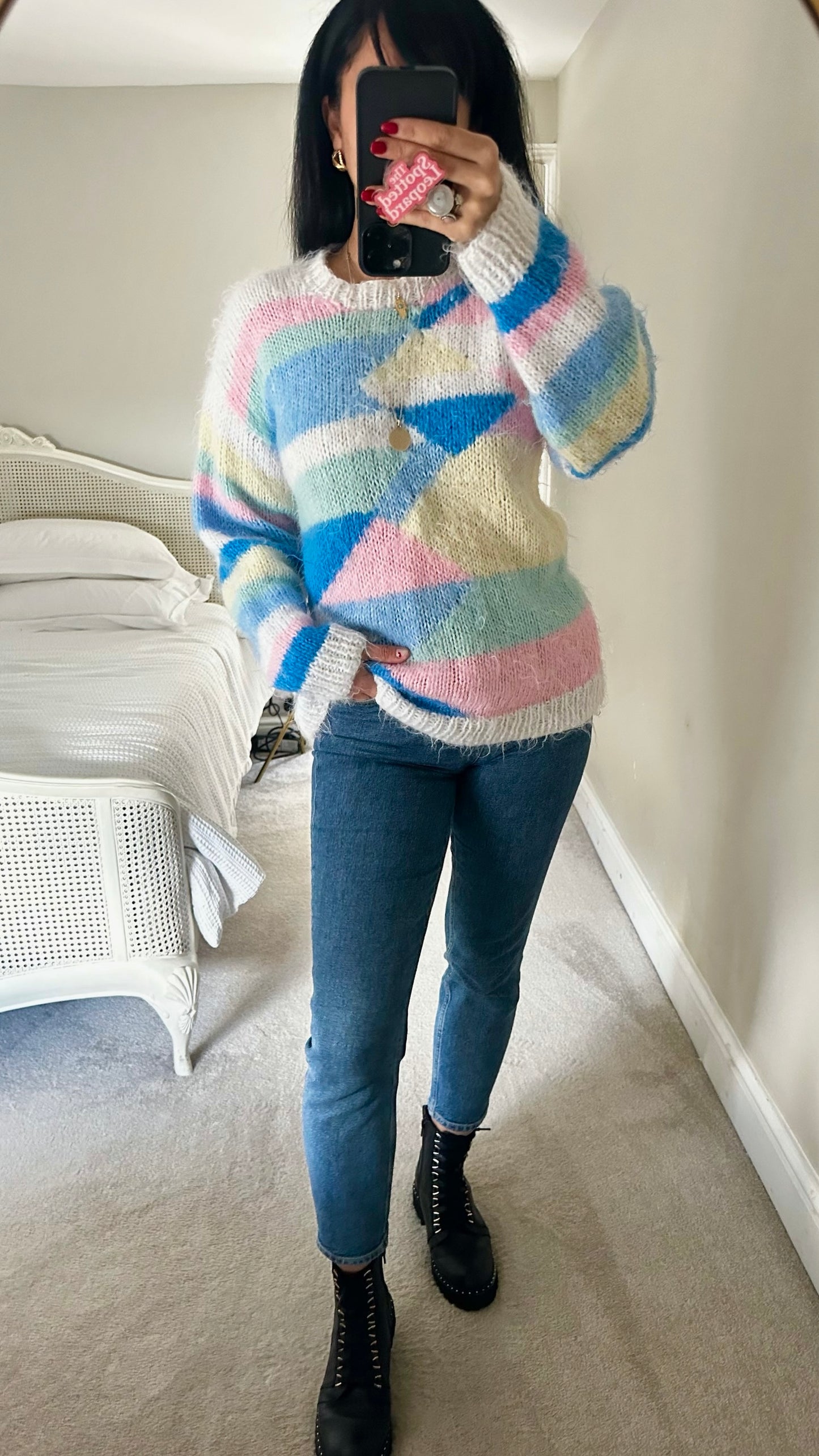 Vintage blue white pink abstract wool blend knitted jumper UK 10-12 vgc XMS25