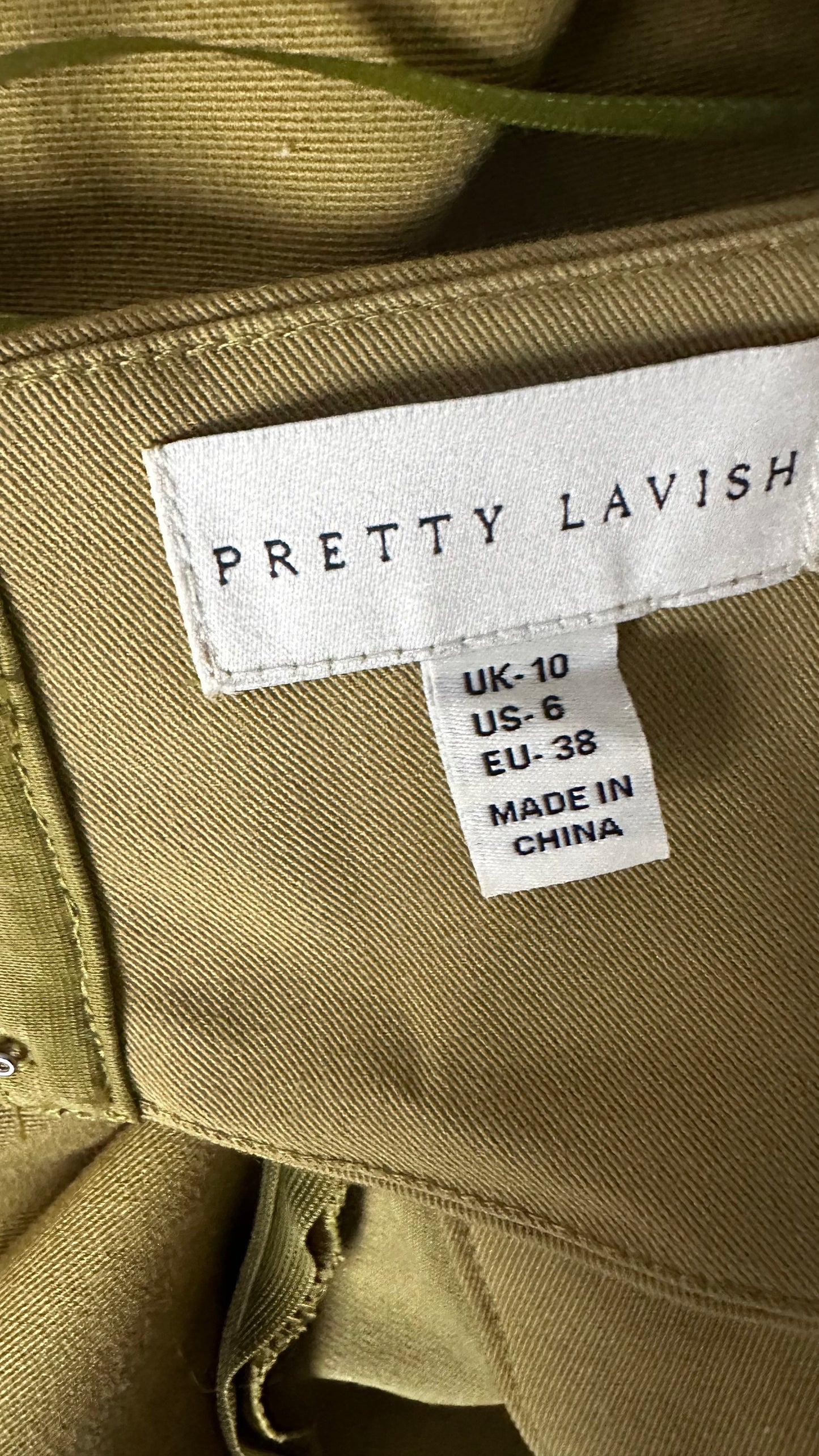 Pretty Lavish khaki green jumpsuit playsuit strapless small UK 10 event holiday excellent condition 💫