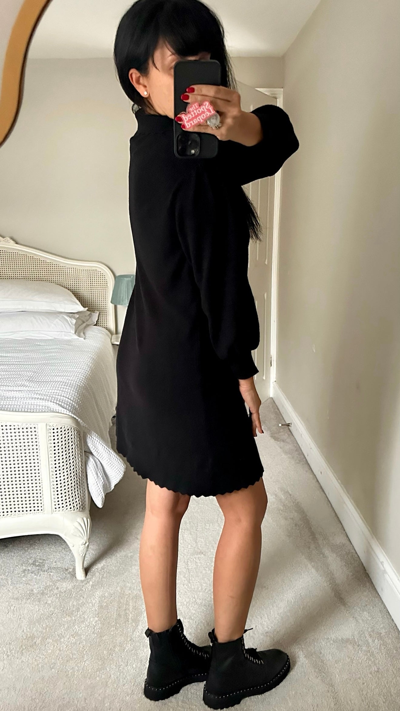 Oliver bonas black knit scallop edge jumper mini dress medium M UK 10-12 excellent used condition