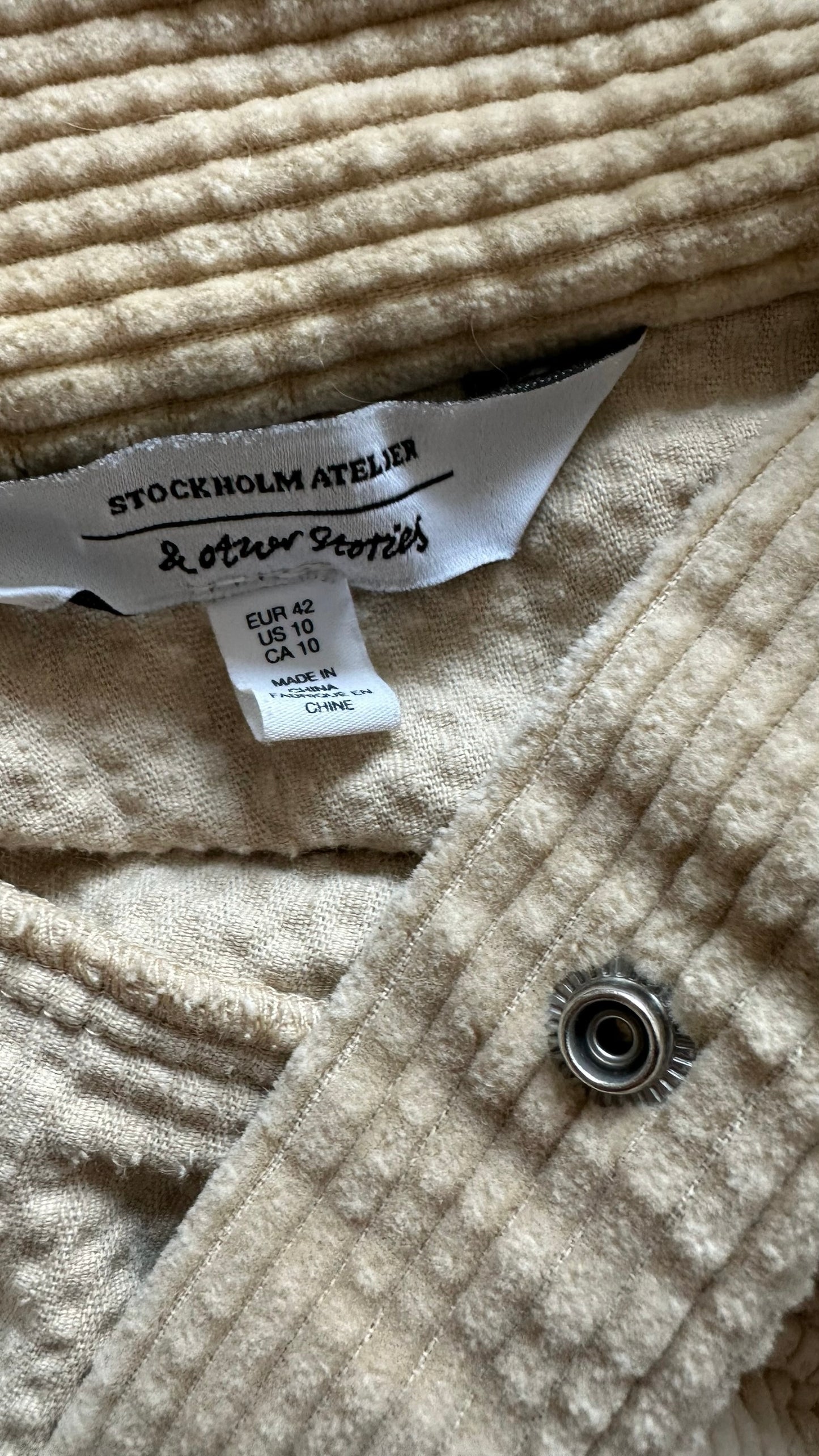 &Other stories beige cream corduroy oversize overshirt shacket extra large XL UK 14 new condition