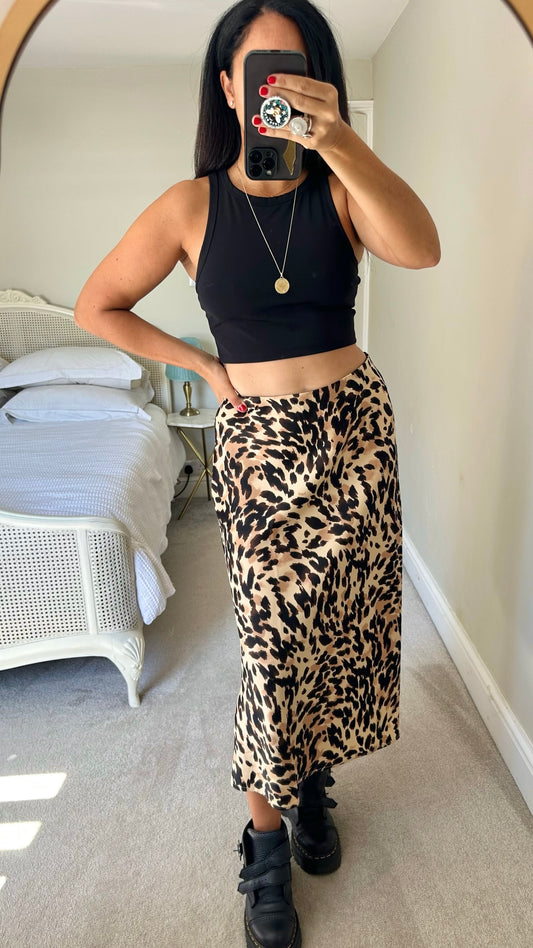 YAS leopard animal print satin midi long skirt large UK 12-14 vgc w25 