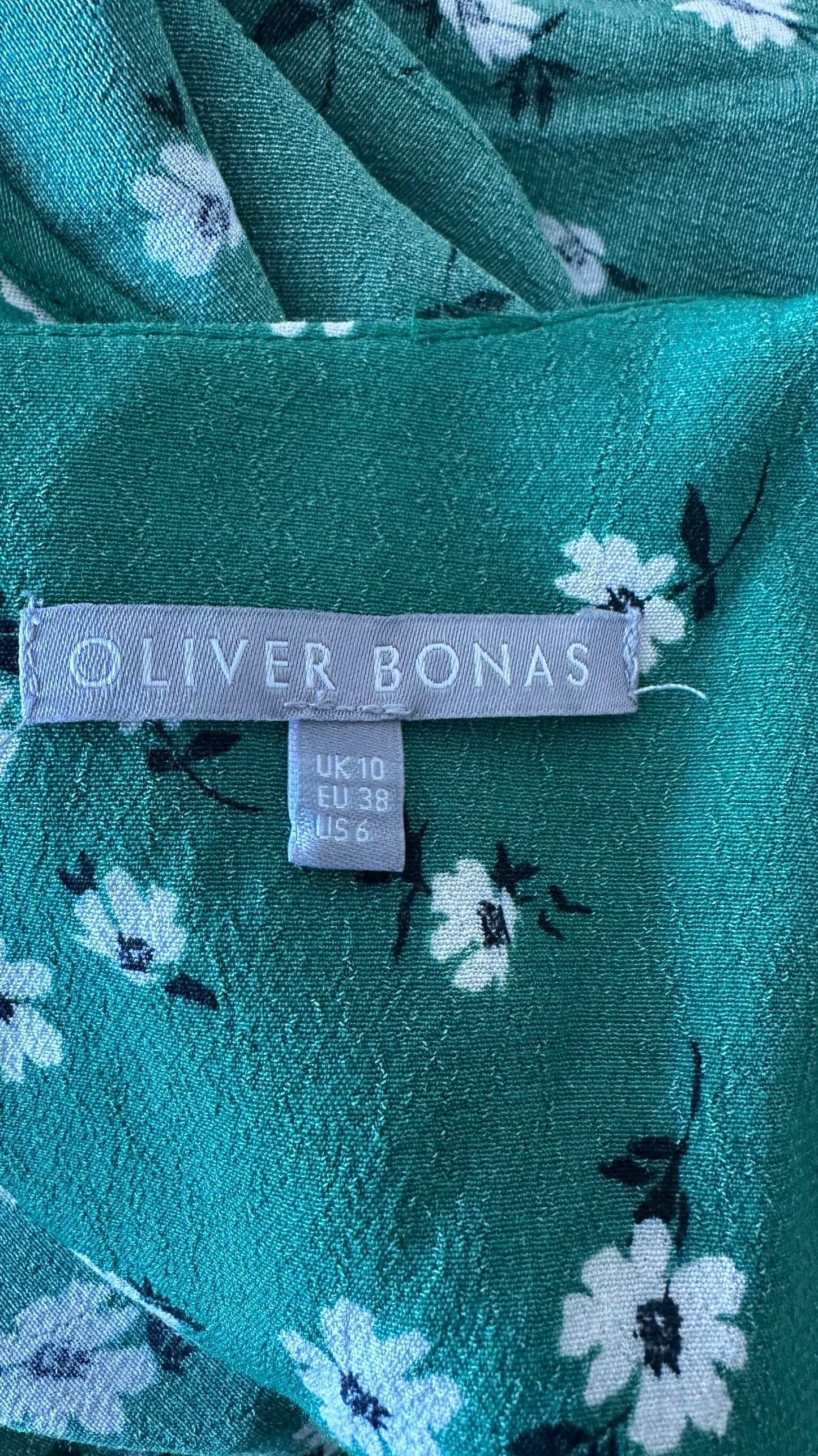 Oliver Bonas green white daisy print long sleeve maxi dress event medium M UK 10 vgc