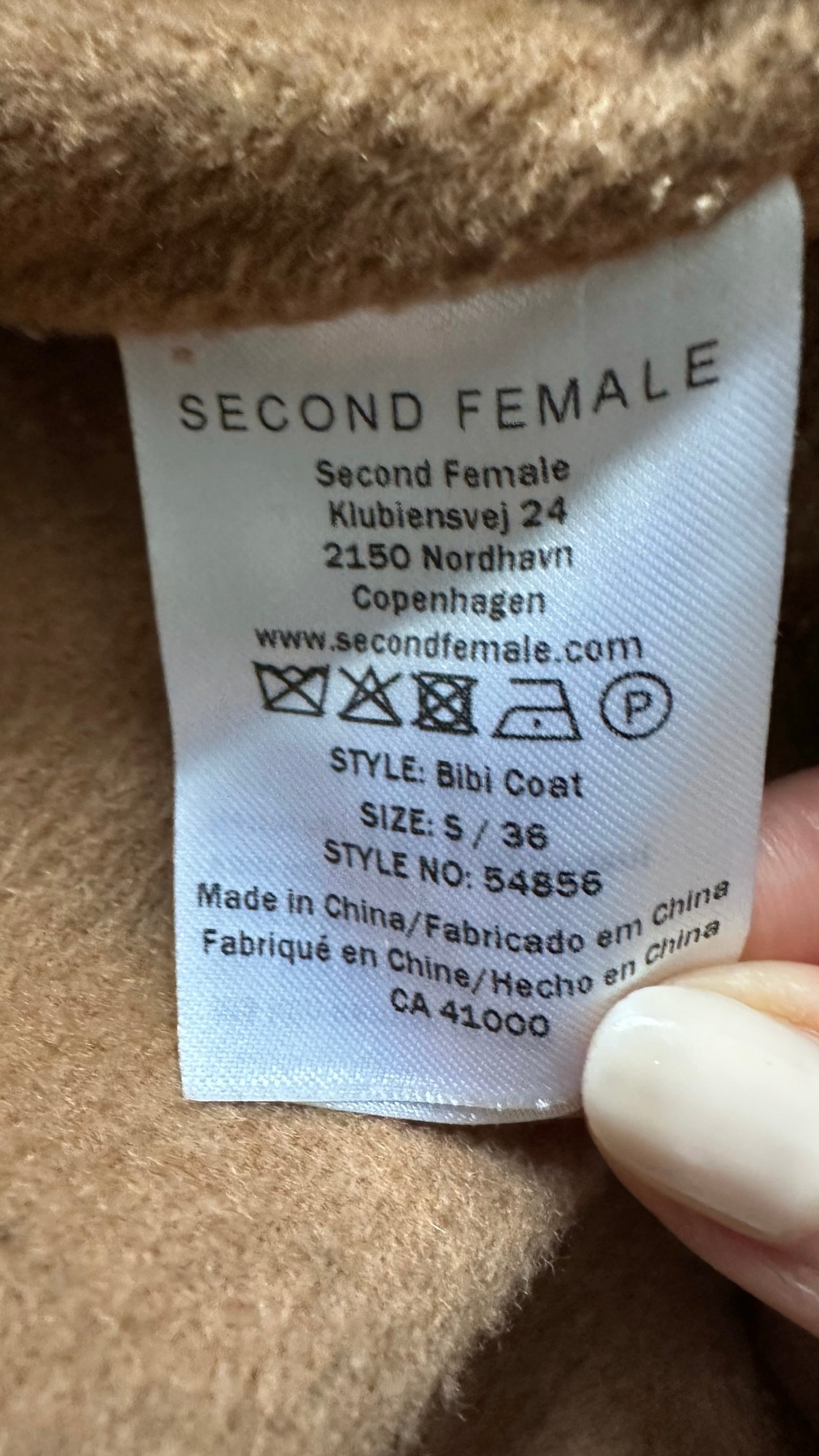 Second female Copenhagen camel wool blend coat large UK 12 vgc
