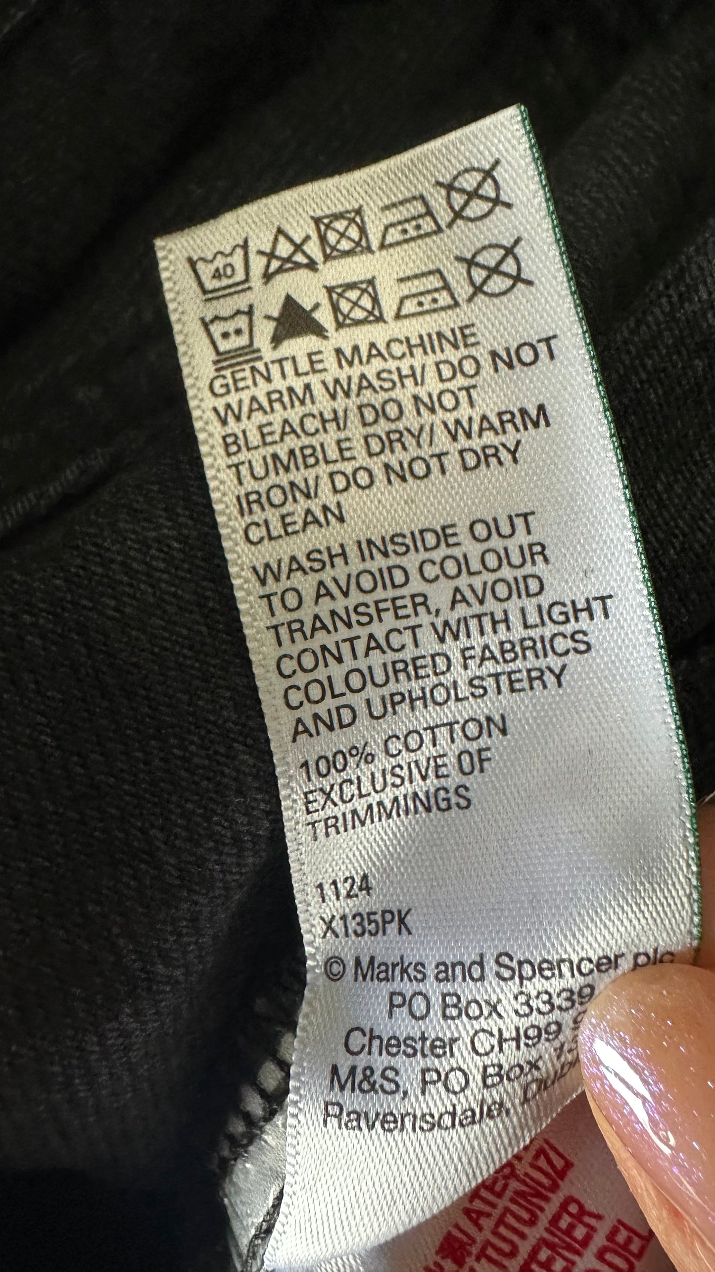 Marks & Spencer black Bermuda longline denim jeans shorts medium UK 12 vgc