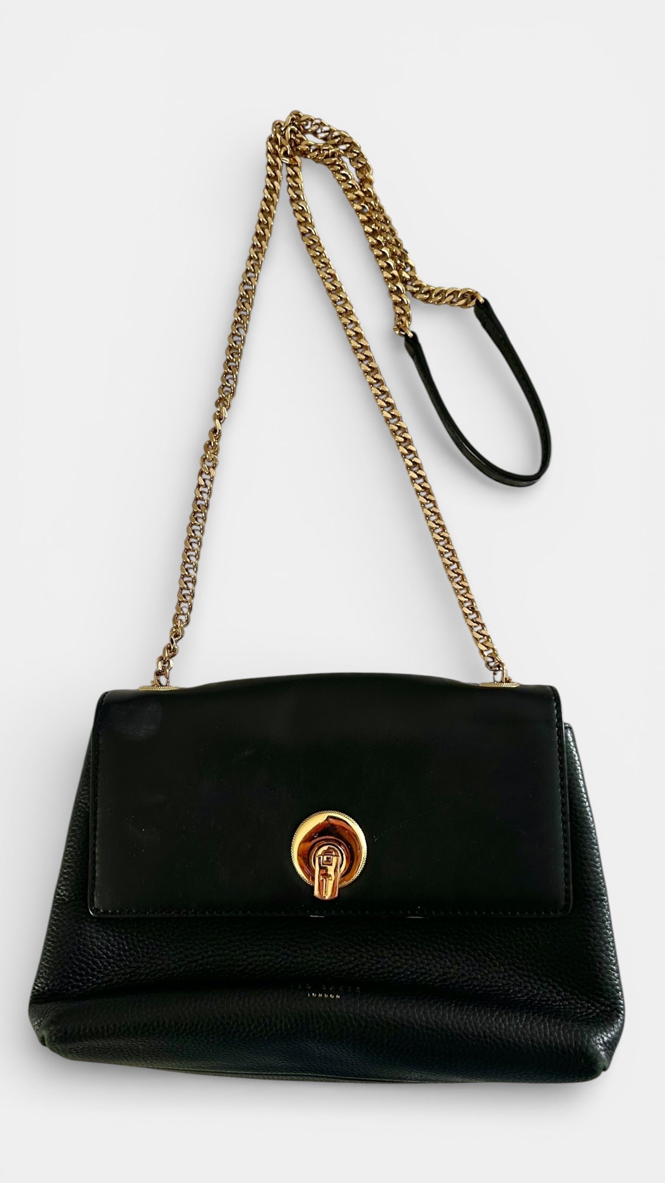 Ted baker black leather gold chain shoulder handbag free size vgc