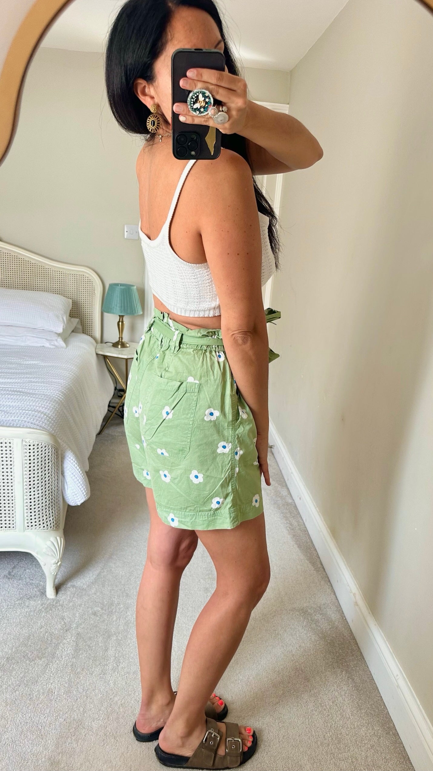 La Redoute olive green daisy print paper bag shorts medium UK 12-14 vgc