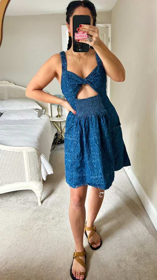 Pilcro @ Anthropologie blue denim animal print mini holiday casual dress medium UK 12-14 vgc