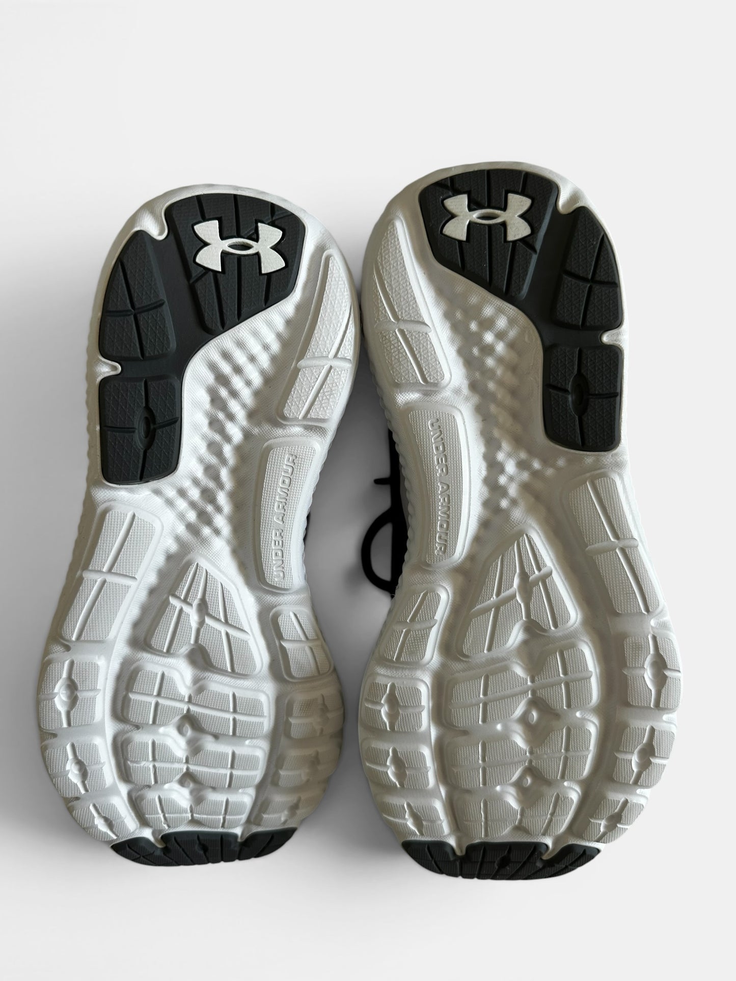 Under Armour UA BGS Charged Rogue 4 EU 38 UK 5 new bnib