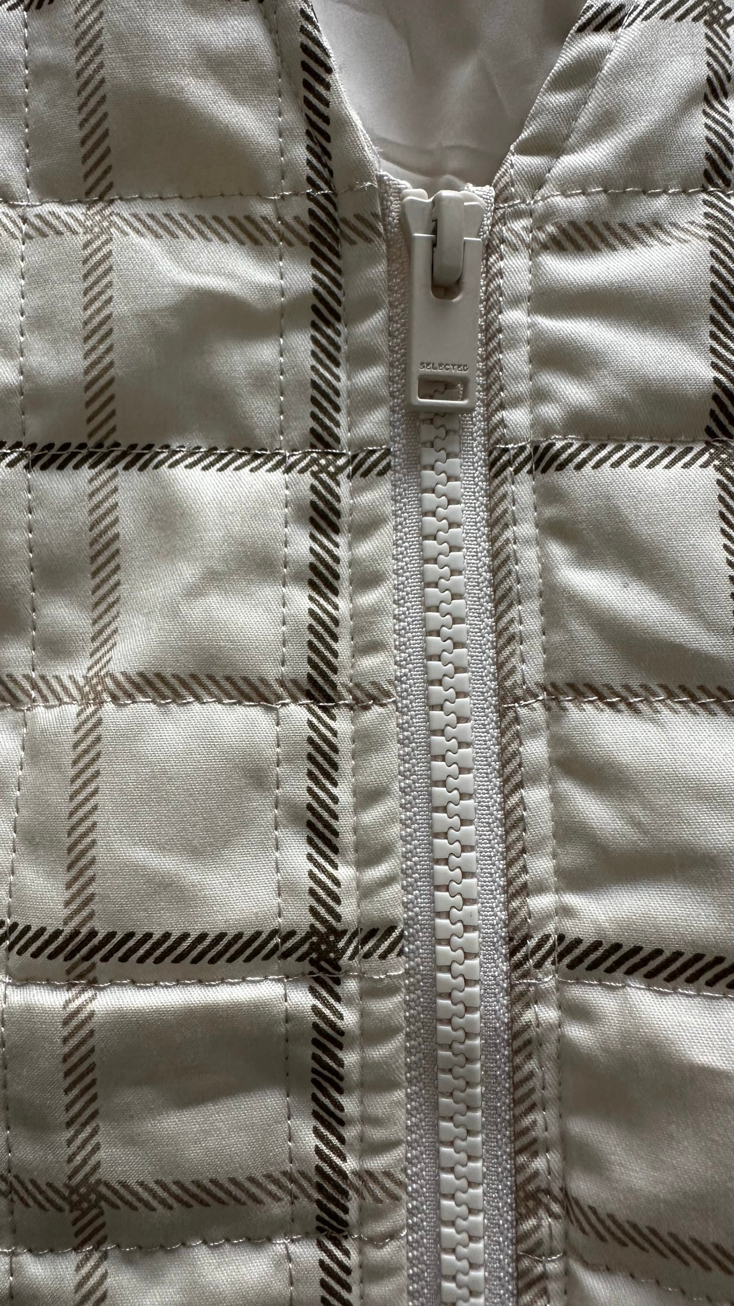Selected femme @Anthropologie beige cream gingham quilted waistcoat vest jacket small S UK 8