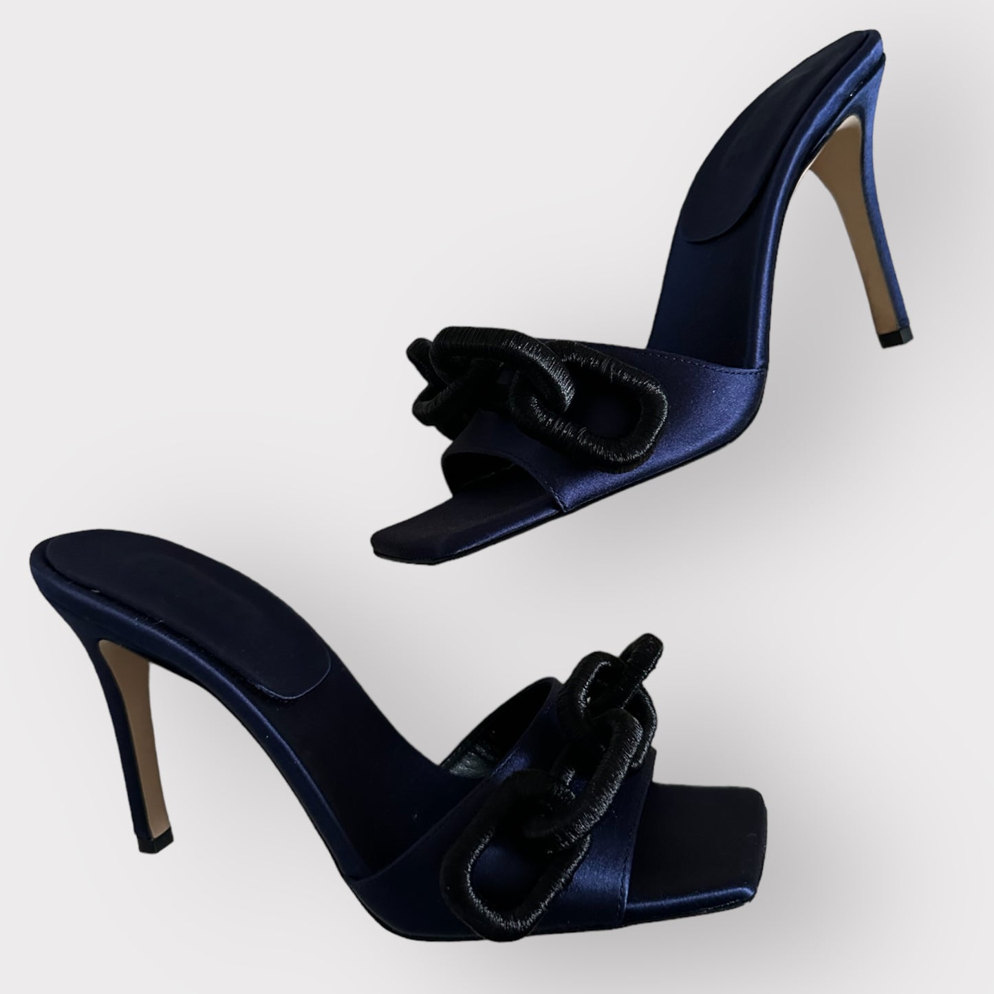 Serena Uziyel @ Net a Porter navy blue black satin mule heels sandals shoes new bnib 37 4