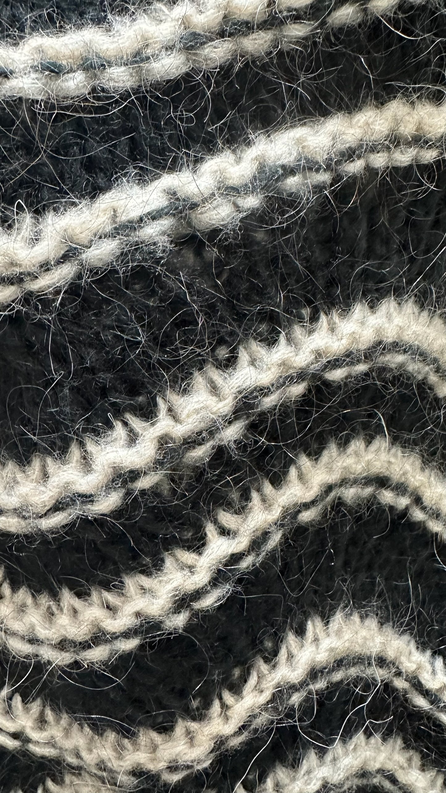 Noella copenhagen black cream squiggle line stripe high mohair blend wool knitted jumper medium UK 10 vgc w25