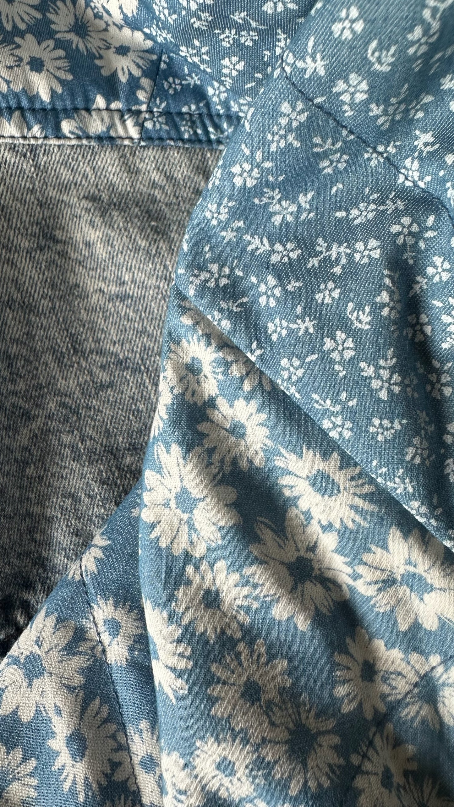 Avec les filles @ Anthropologie light blue patchwork denim jacket extra large UK 14 vgc w25